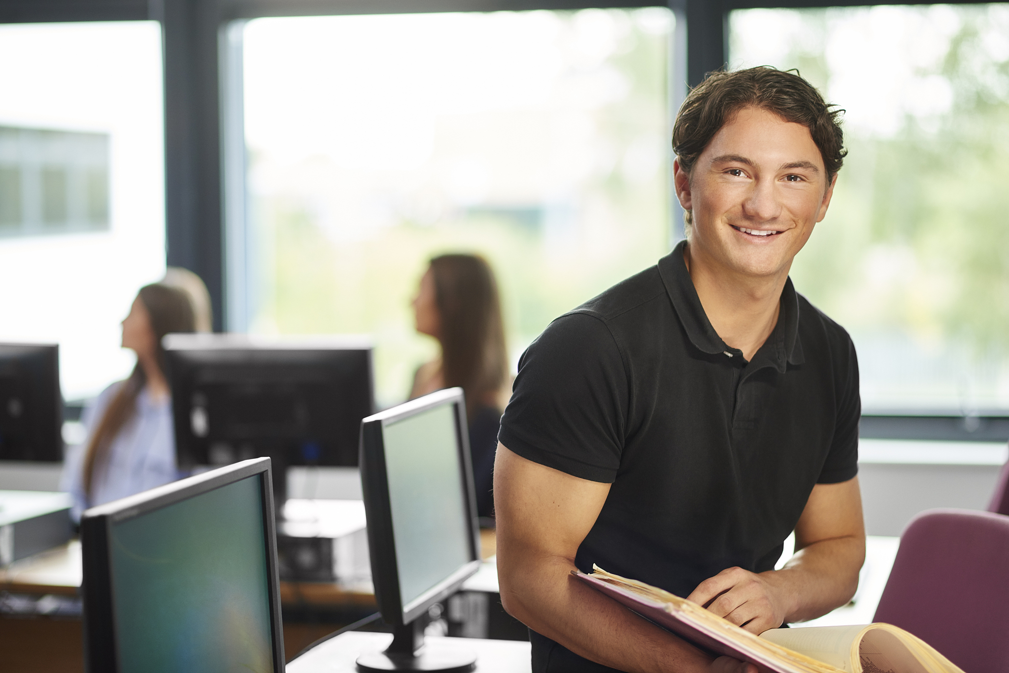 西安商贸旅游成人中等专业学校地址在哪里