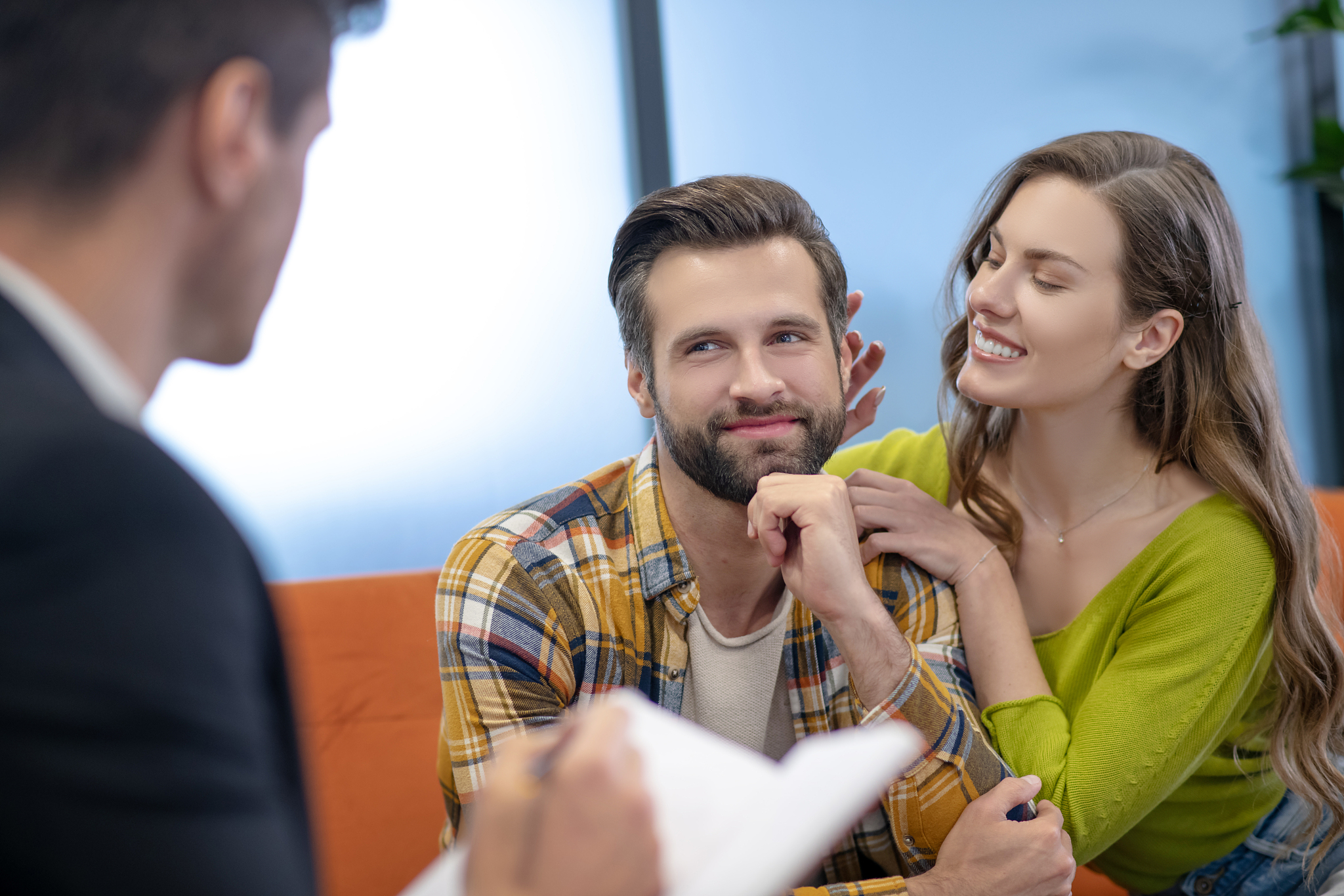 对萨提亚家庭治疗模式的理解不少于600字