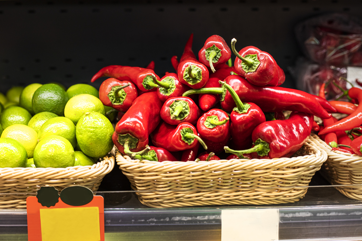 列举一些在中国比较便宜的蔬菜含有大量的维生素C。