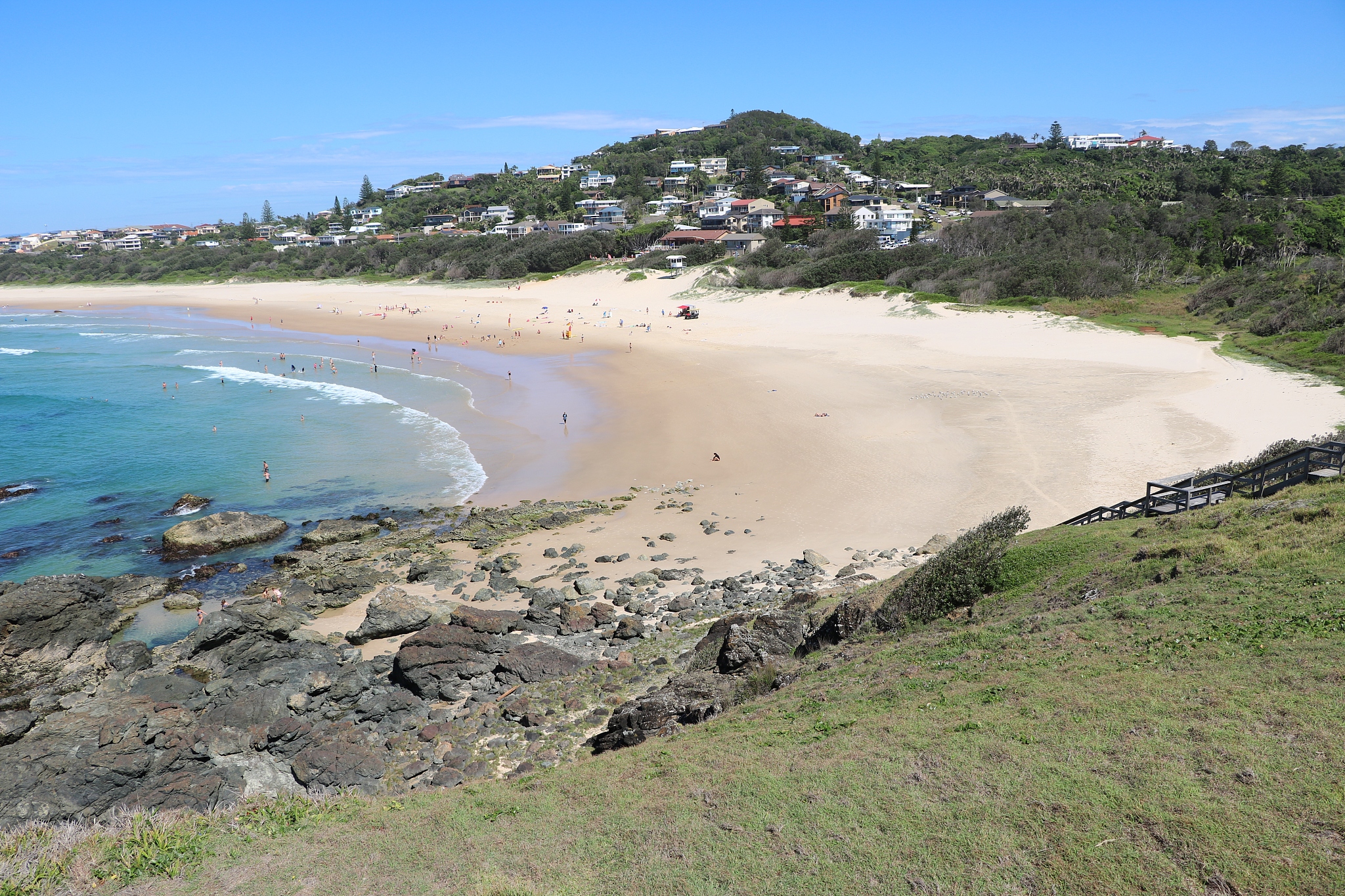 成都华夏旅游商务学校有什么要求