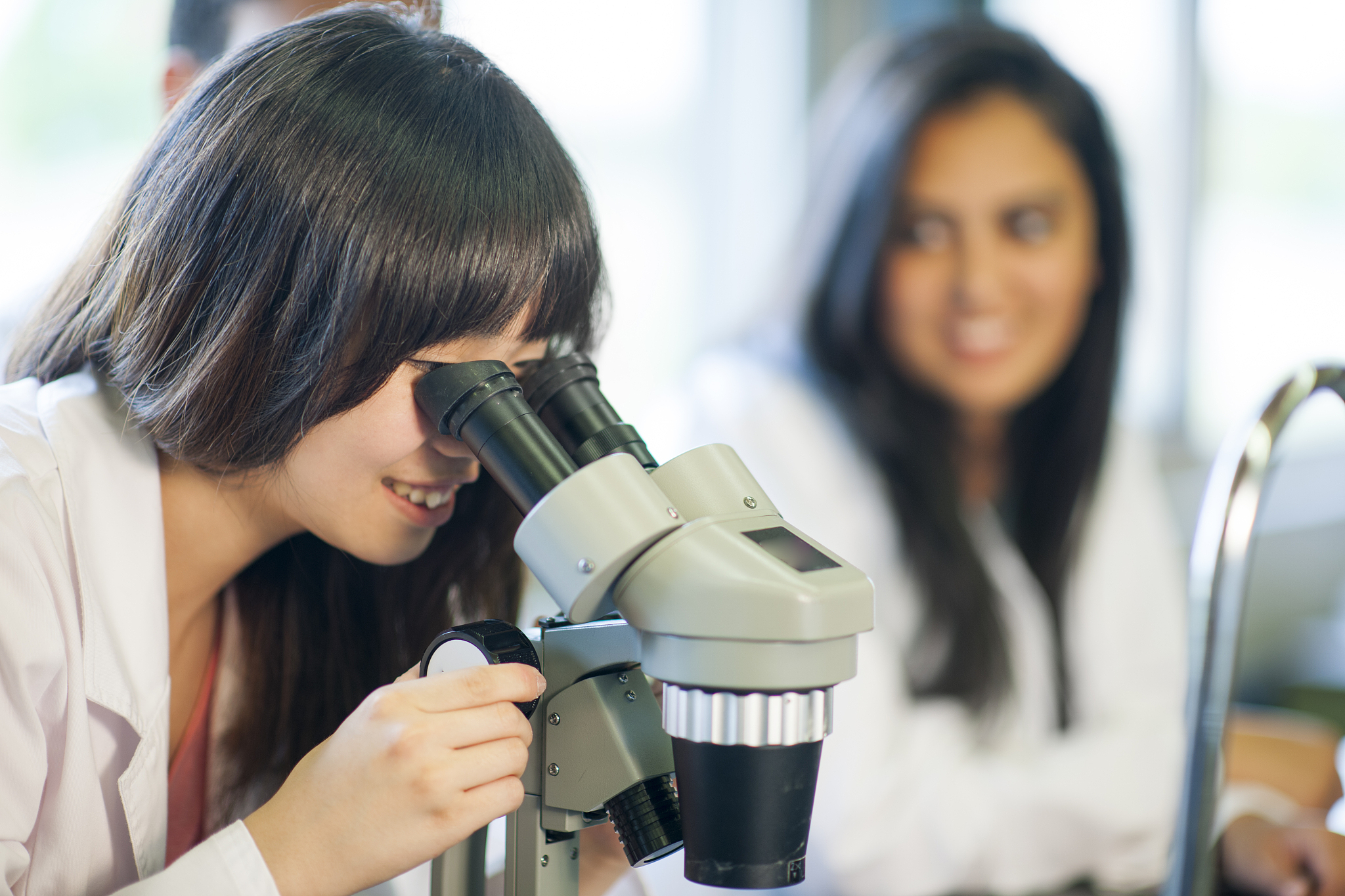 宜昌卫生学校2023年招生简章 - 医学类高等教育学府