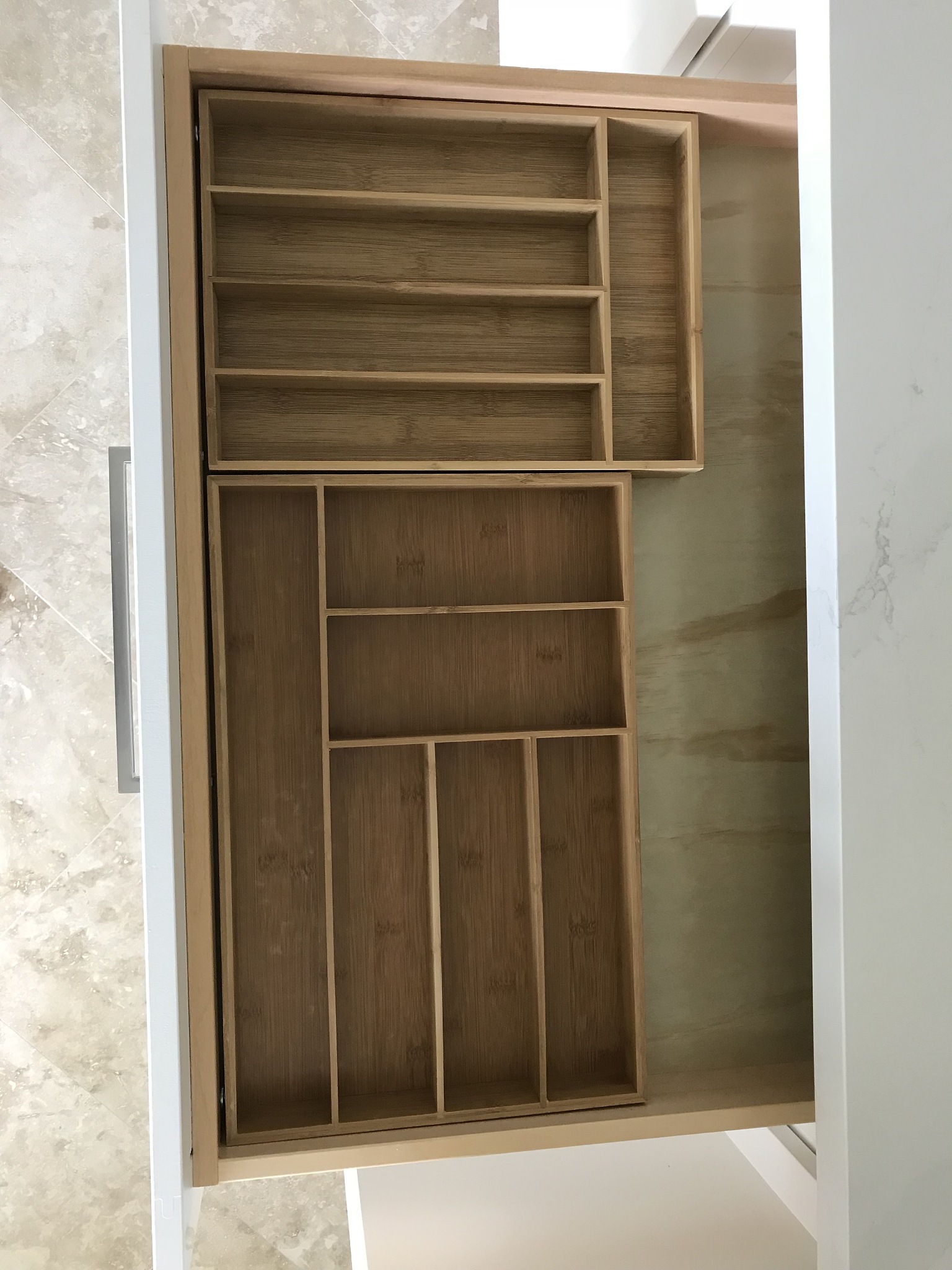 木工打柜子所谓特殊的设计是指什么？