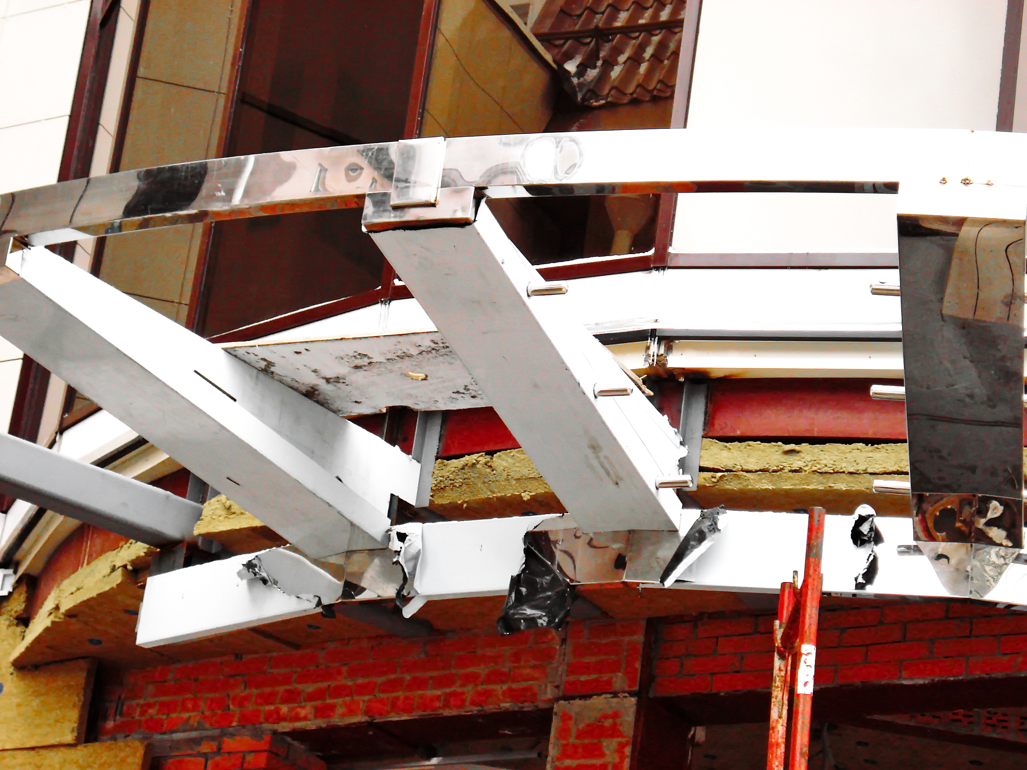 天车防跳钢梁改造步骤及安全规范 - 专业解读