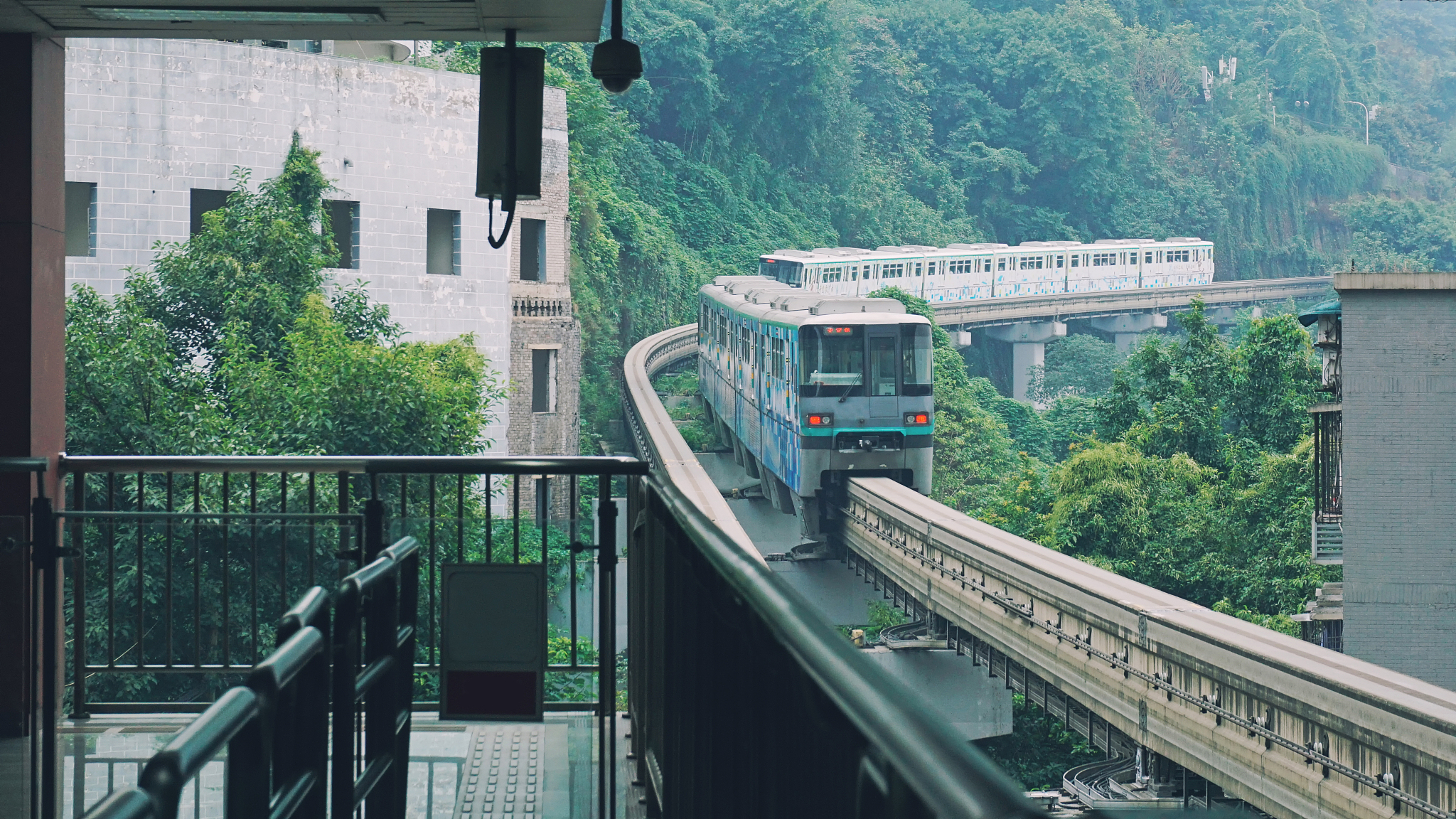 2021年重庆轻轨学校哪家比较好？