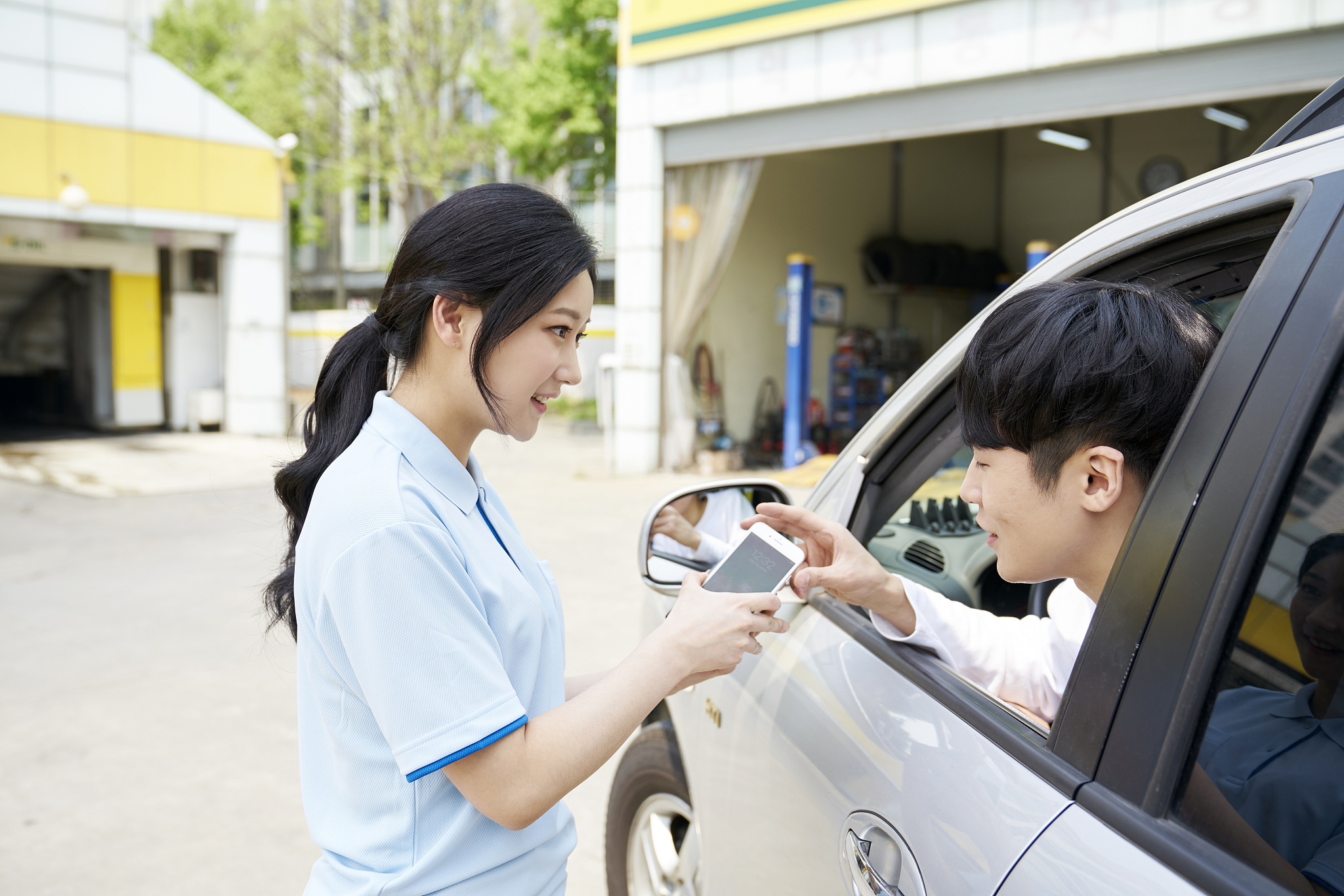 part-time job,gas station