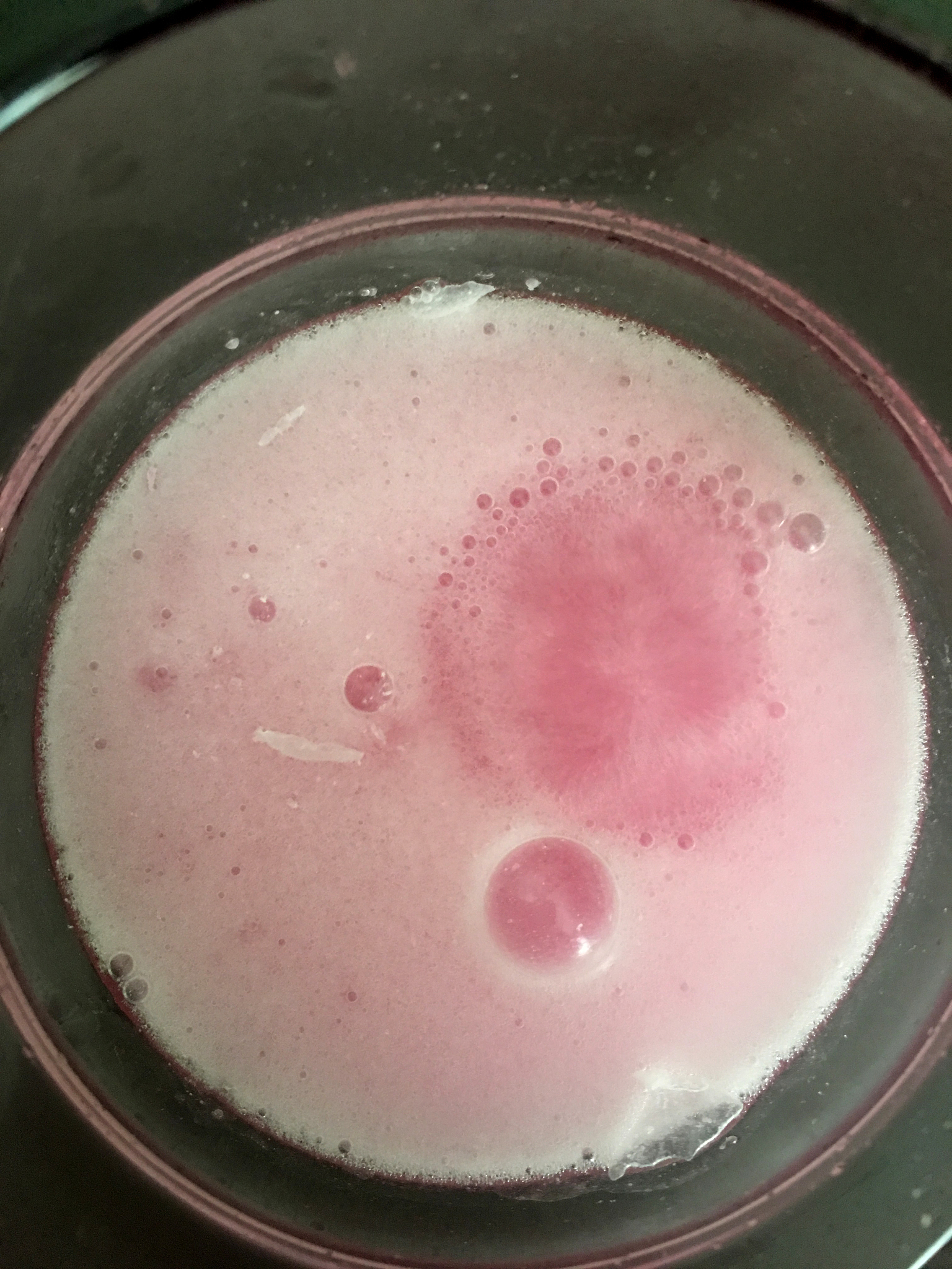 effervescent tablet in water