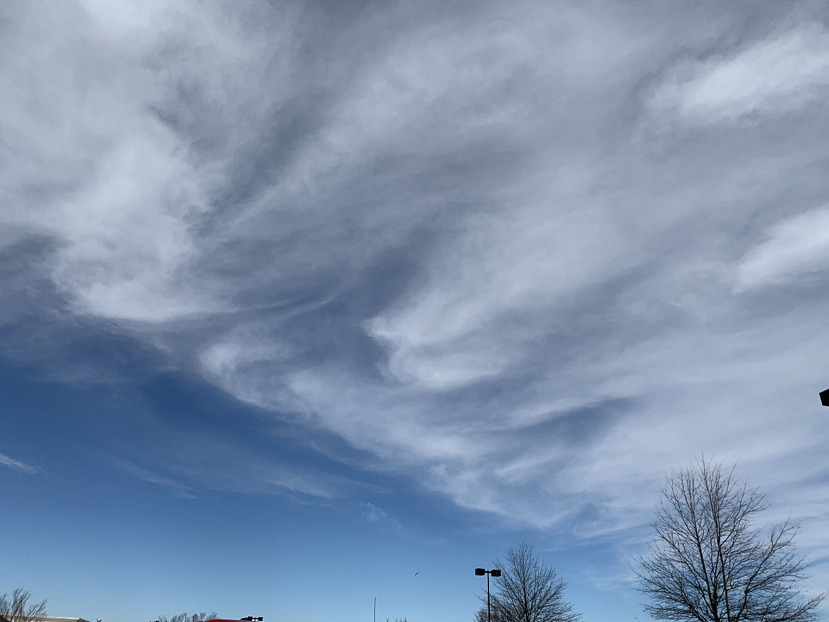 最近天气都这样阴晴不定