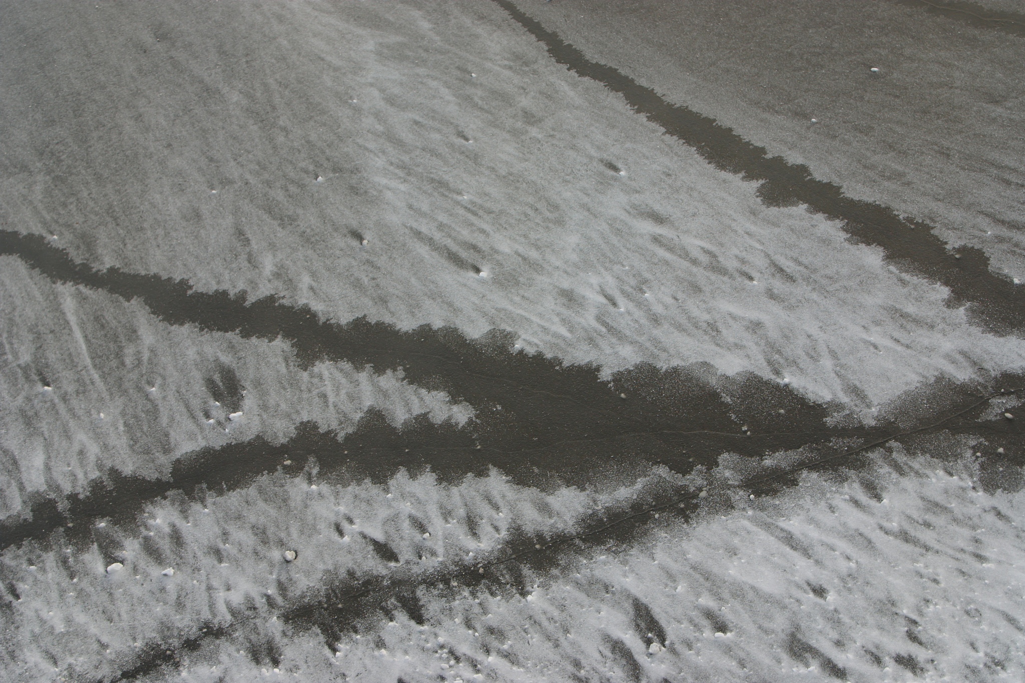 黄石道路桥梁施工中混凝土裂缝应对策略：控制温度变化