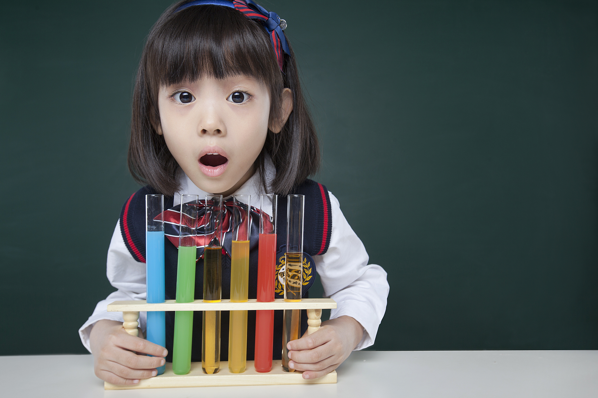 教室里的可爱小学生