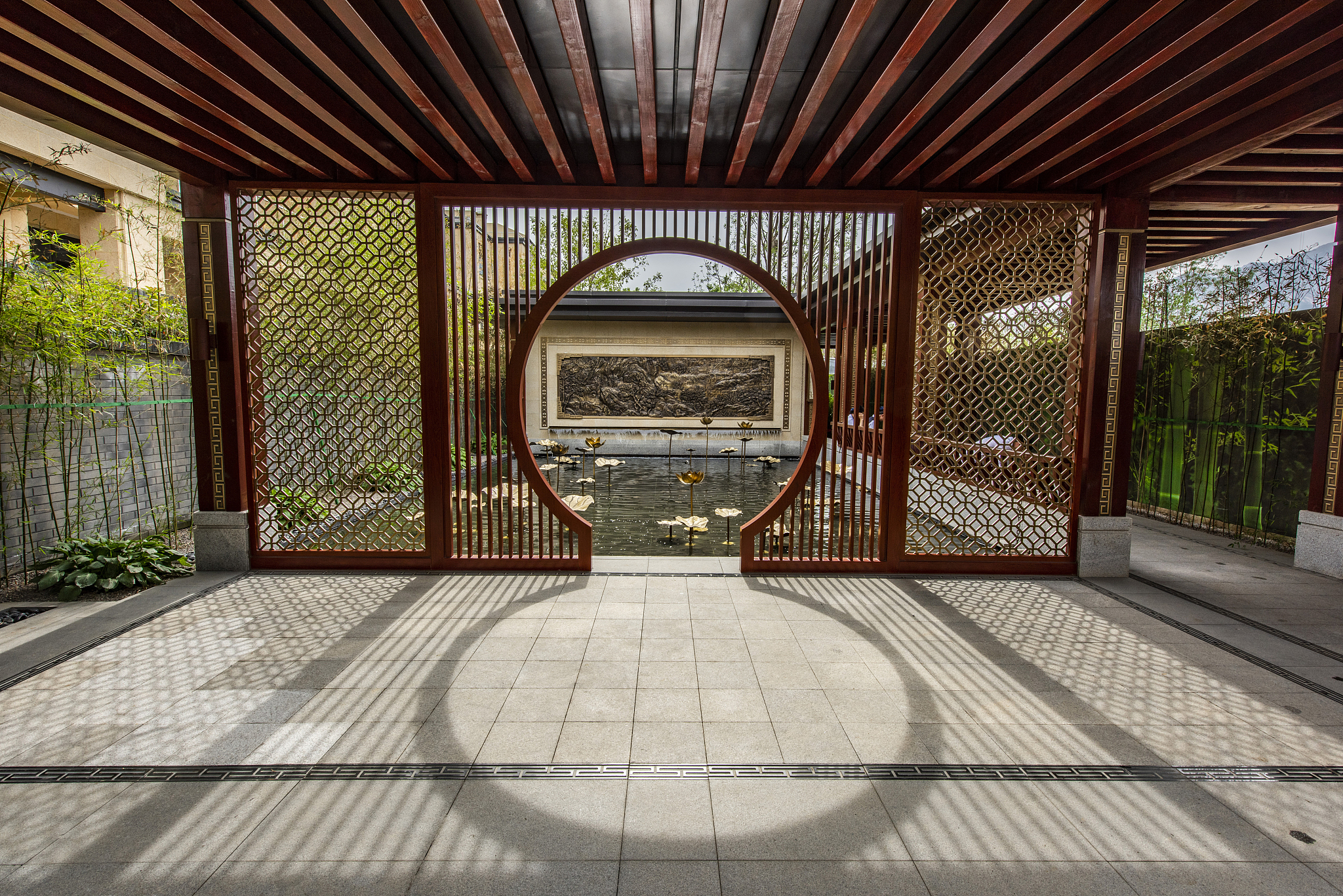 对树形廊架空间的茶室与cosplay根据时势进行设计主题阐述