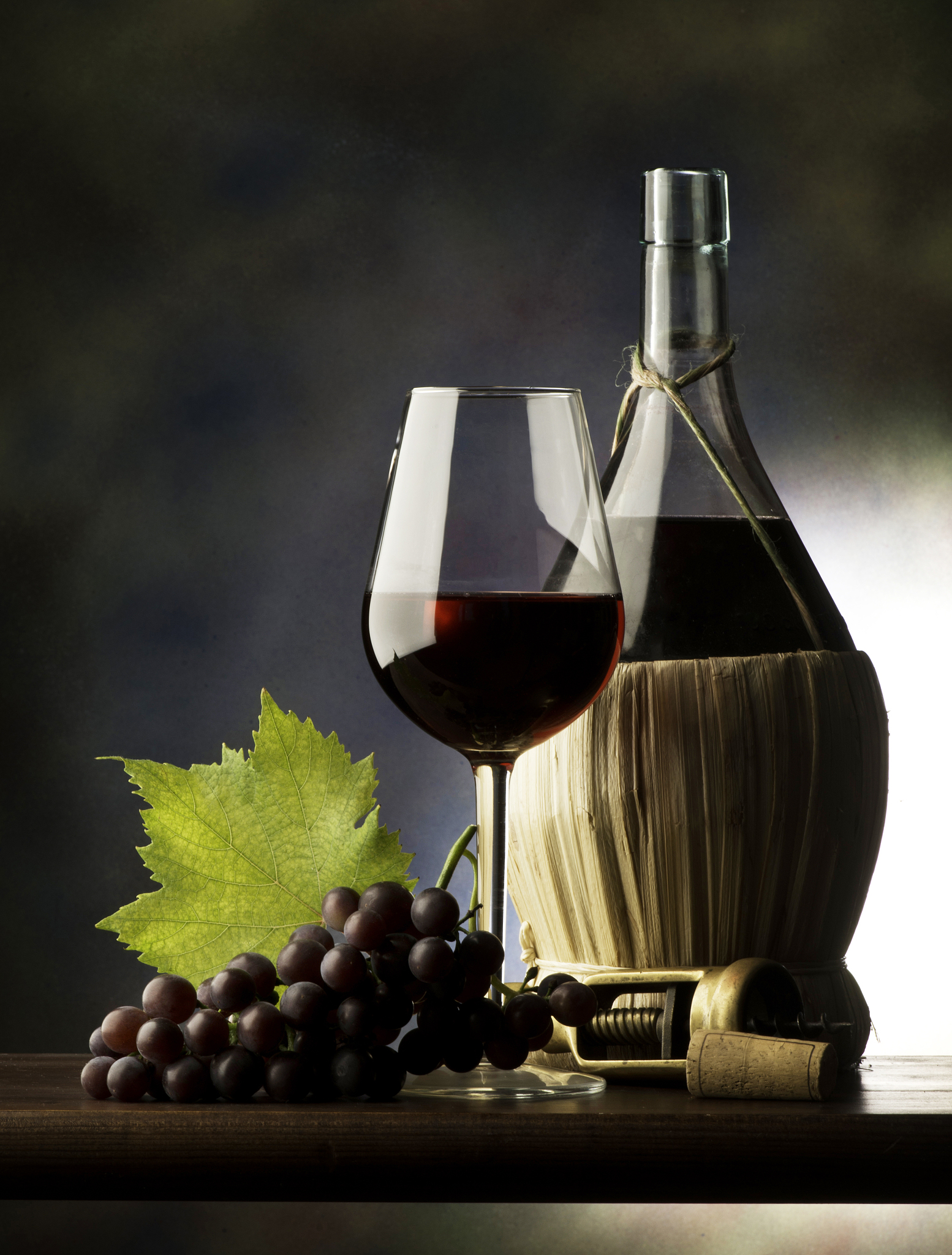 帮我写10个关于干红的视频推广脚本每一条大概150字左右