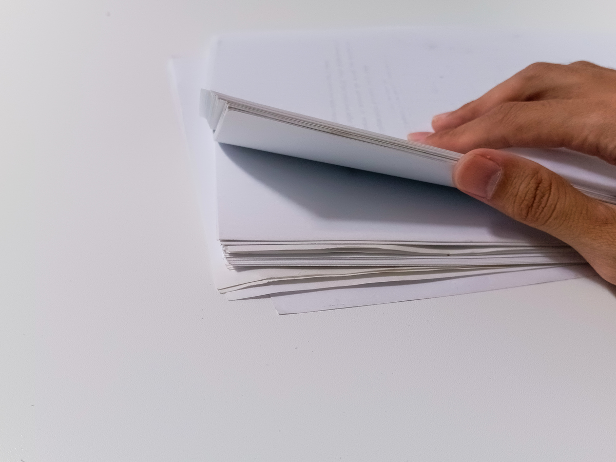 资料整理与胶装：细致工作提升效率