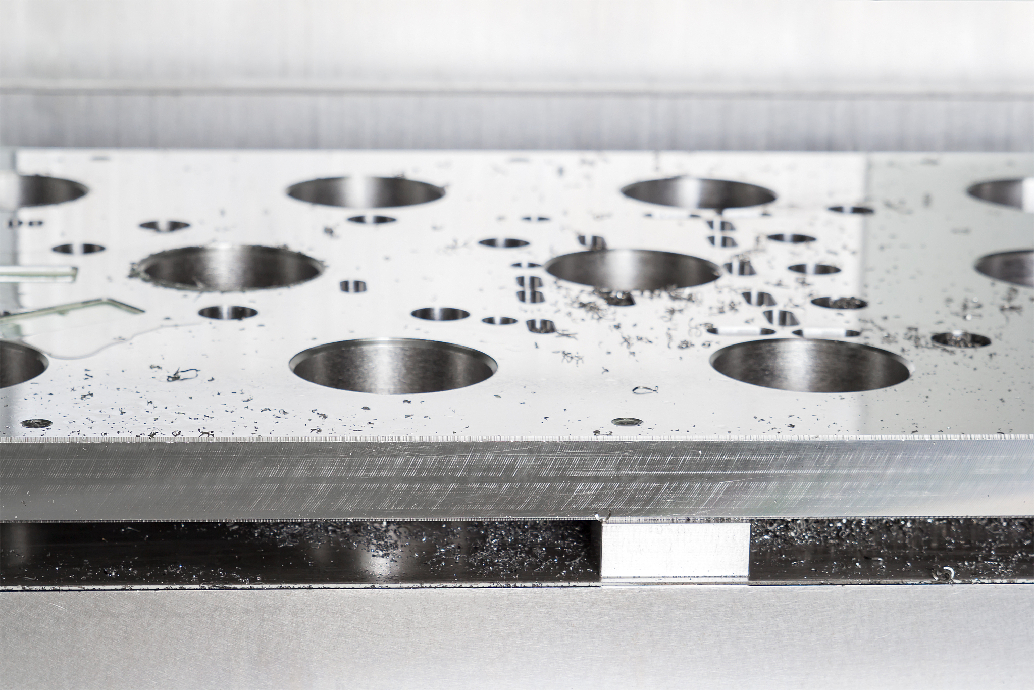 抛光是什么？从原理到应用领域全面解析