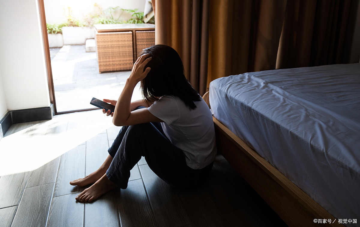 情绪忽冷忽热怕被抛弃？带你读懂边缘型人格障碍