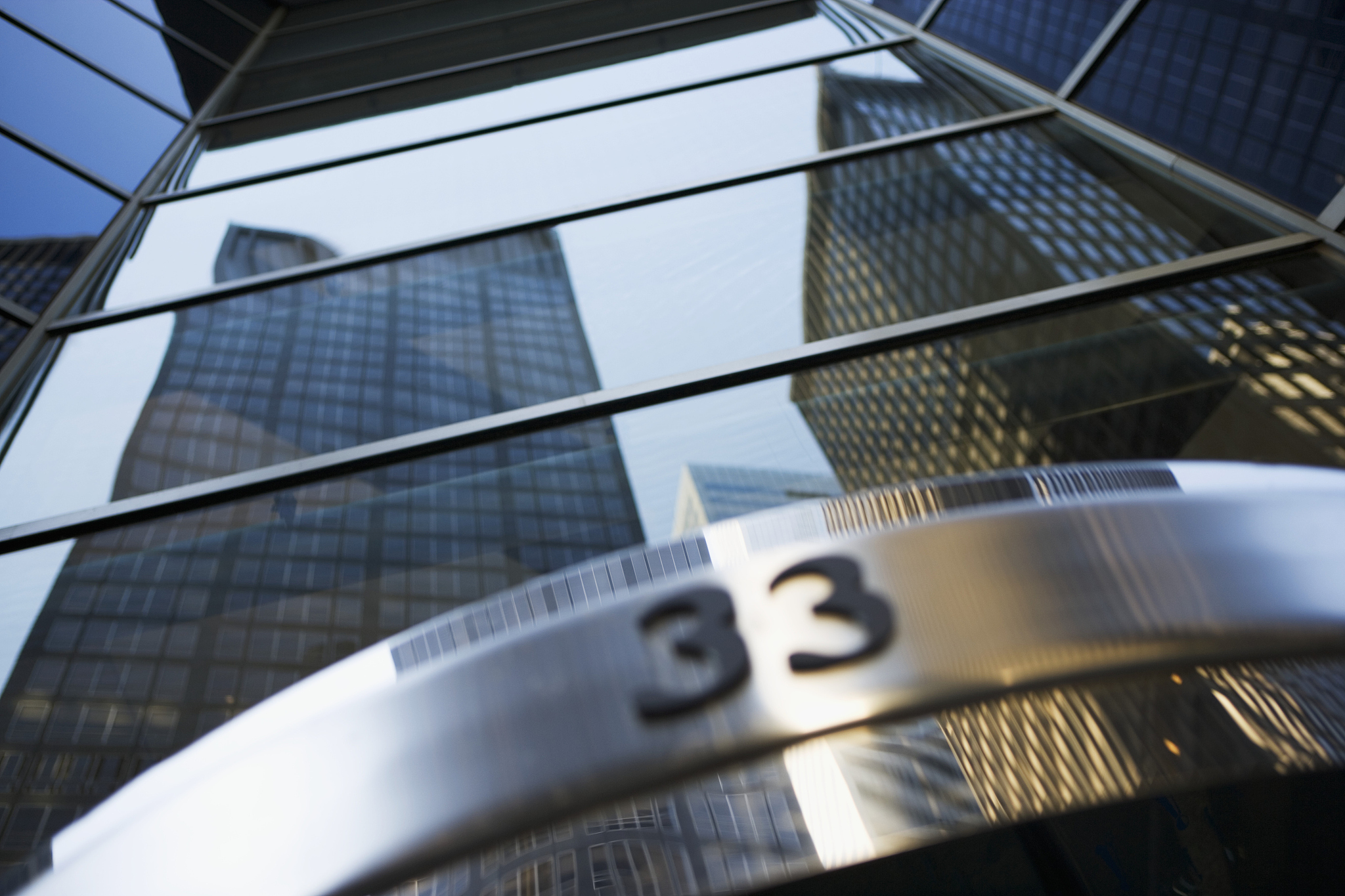 银行数字化转型优秀案例：汇丰、摩根大通、花旗银行