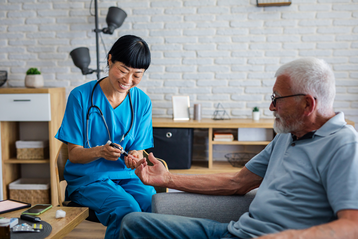 关于认知障碍症活动主题是照护者的心理健康围绕这个内容起个有深度一点的标题