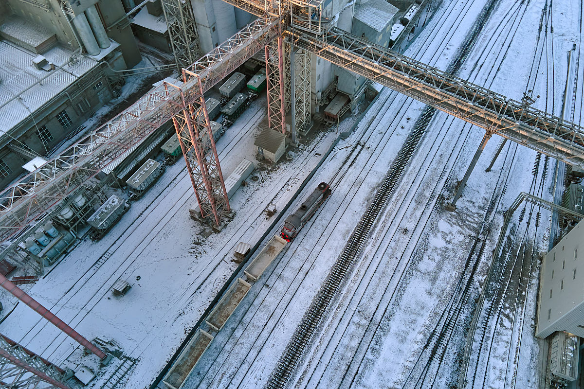 六盘水铁路学校热门专业推荐：哪些专业最有前途？
