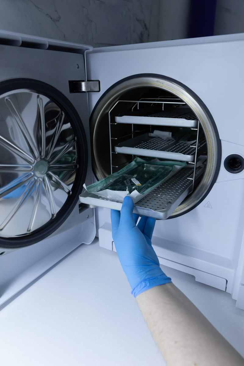 It lets air in the tumble dryer 翻译成中文