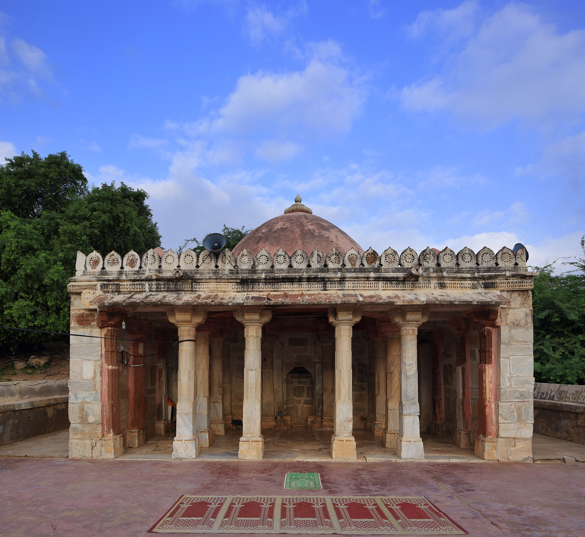 中巴建设工程质量安全法律制度对比：差异与启示