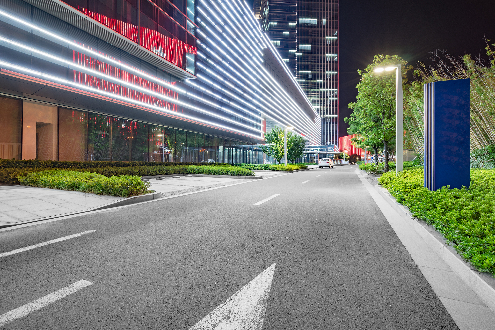 成都汽修学校汽车商务管理专业课程设置-培养专业的汽车人才