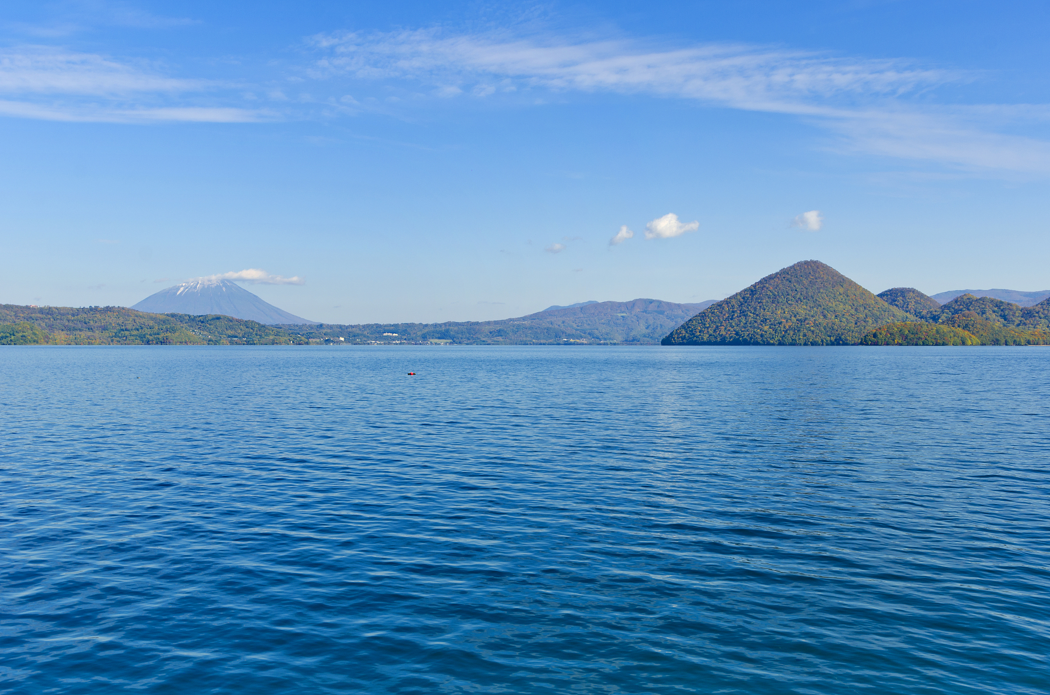 巌光湖在哪里
