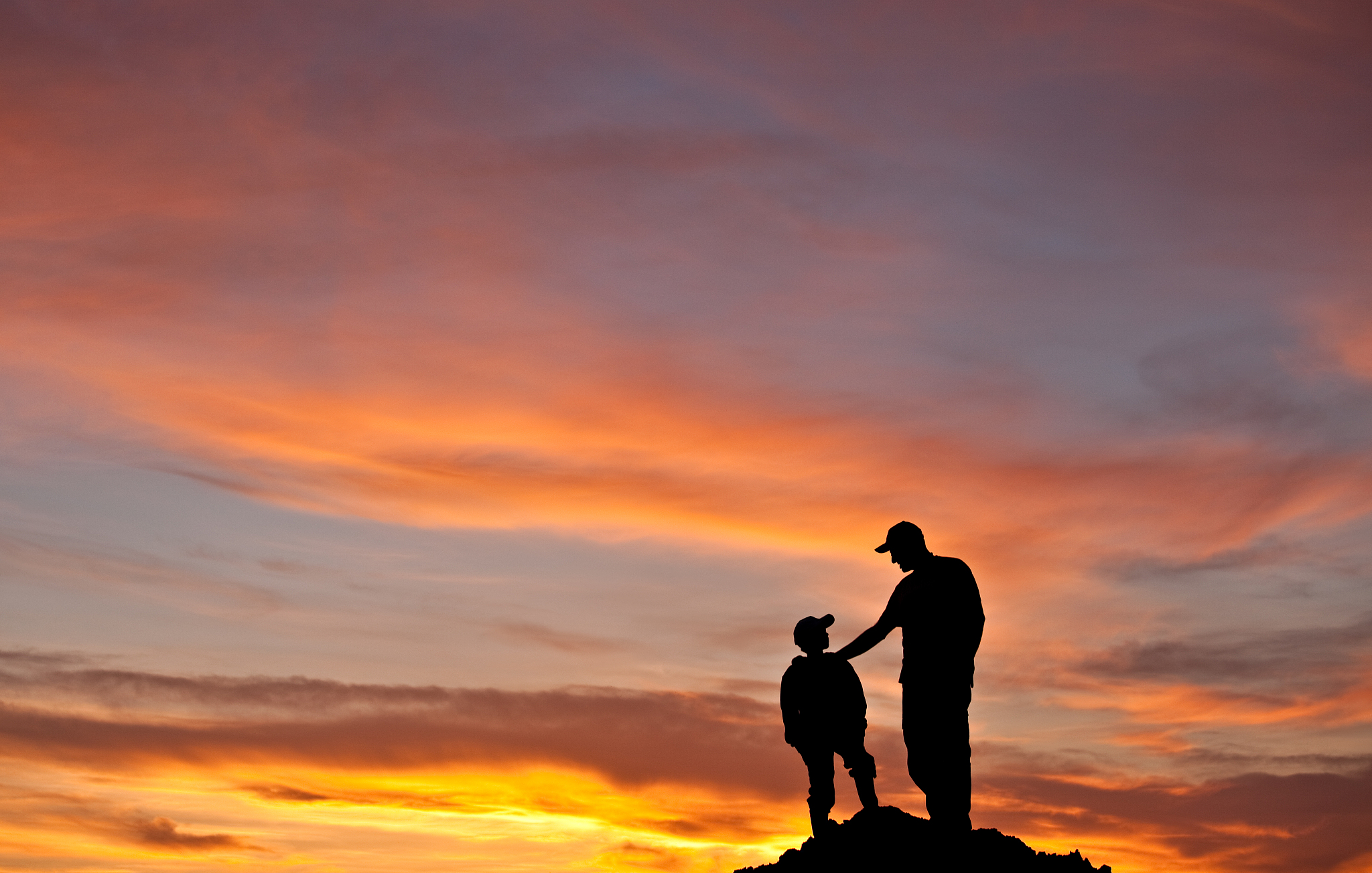 有关刻画父亲的细节描写