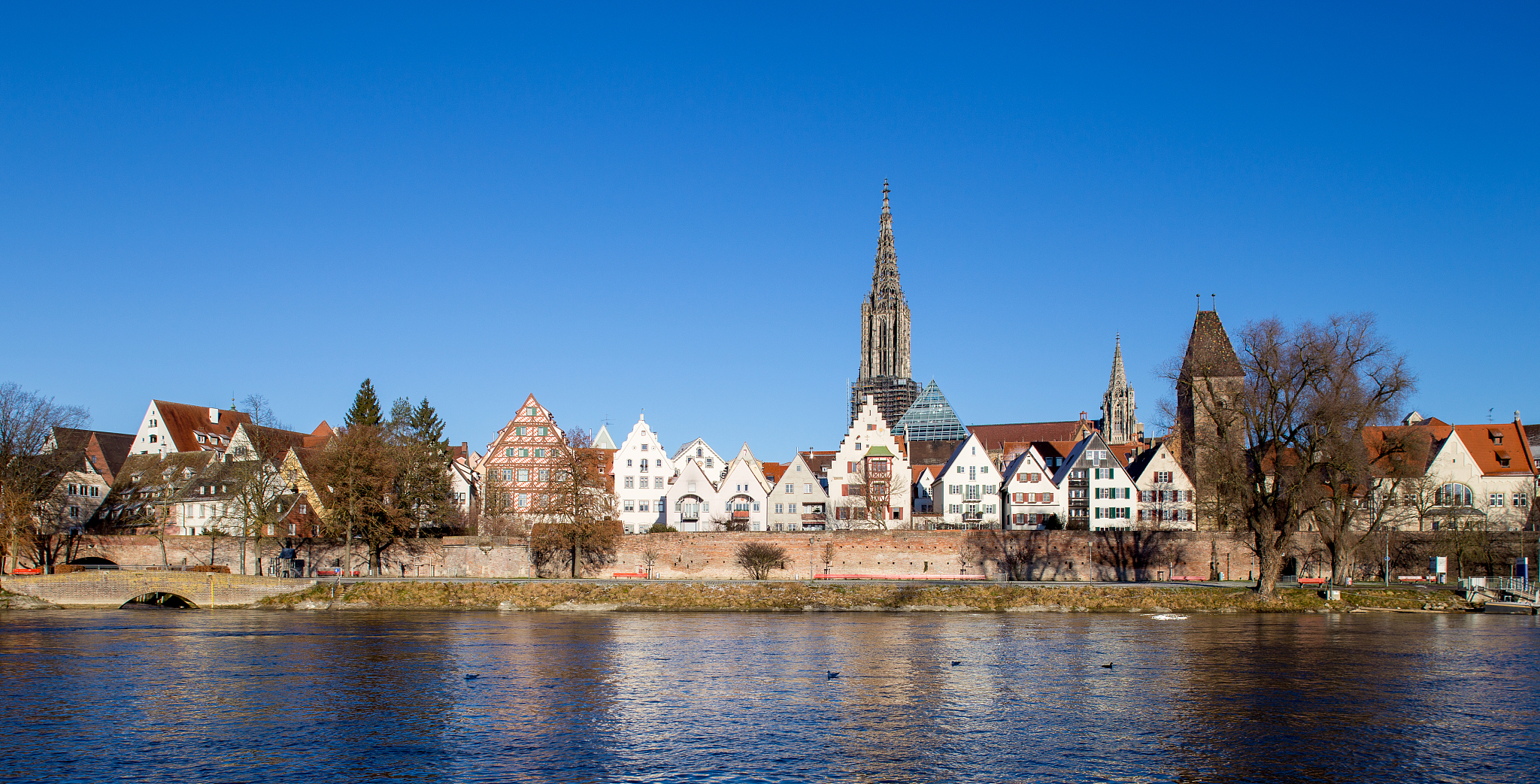 skyline of ulm, at the danube