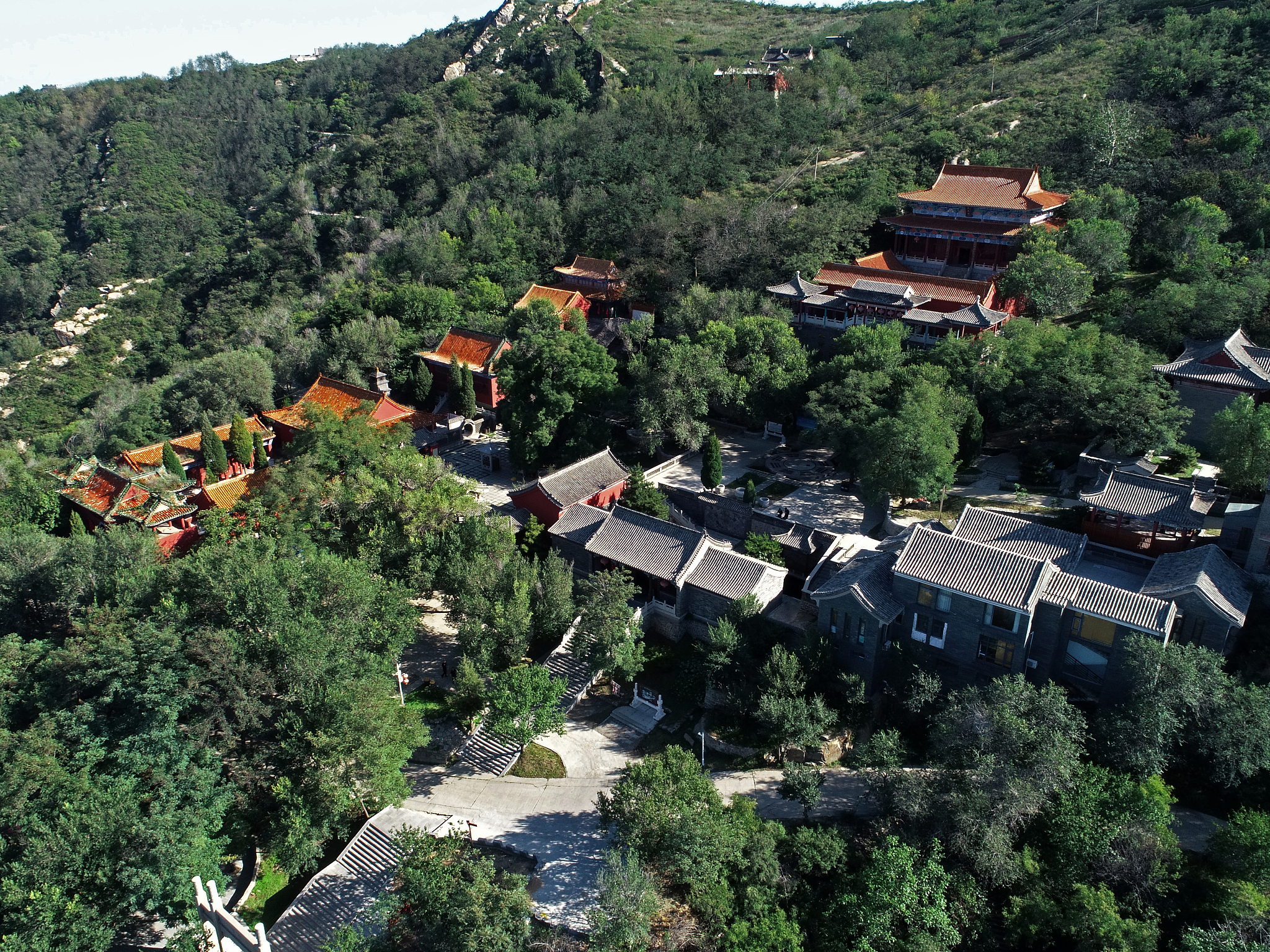 石家庄中专学校是什么