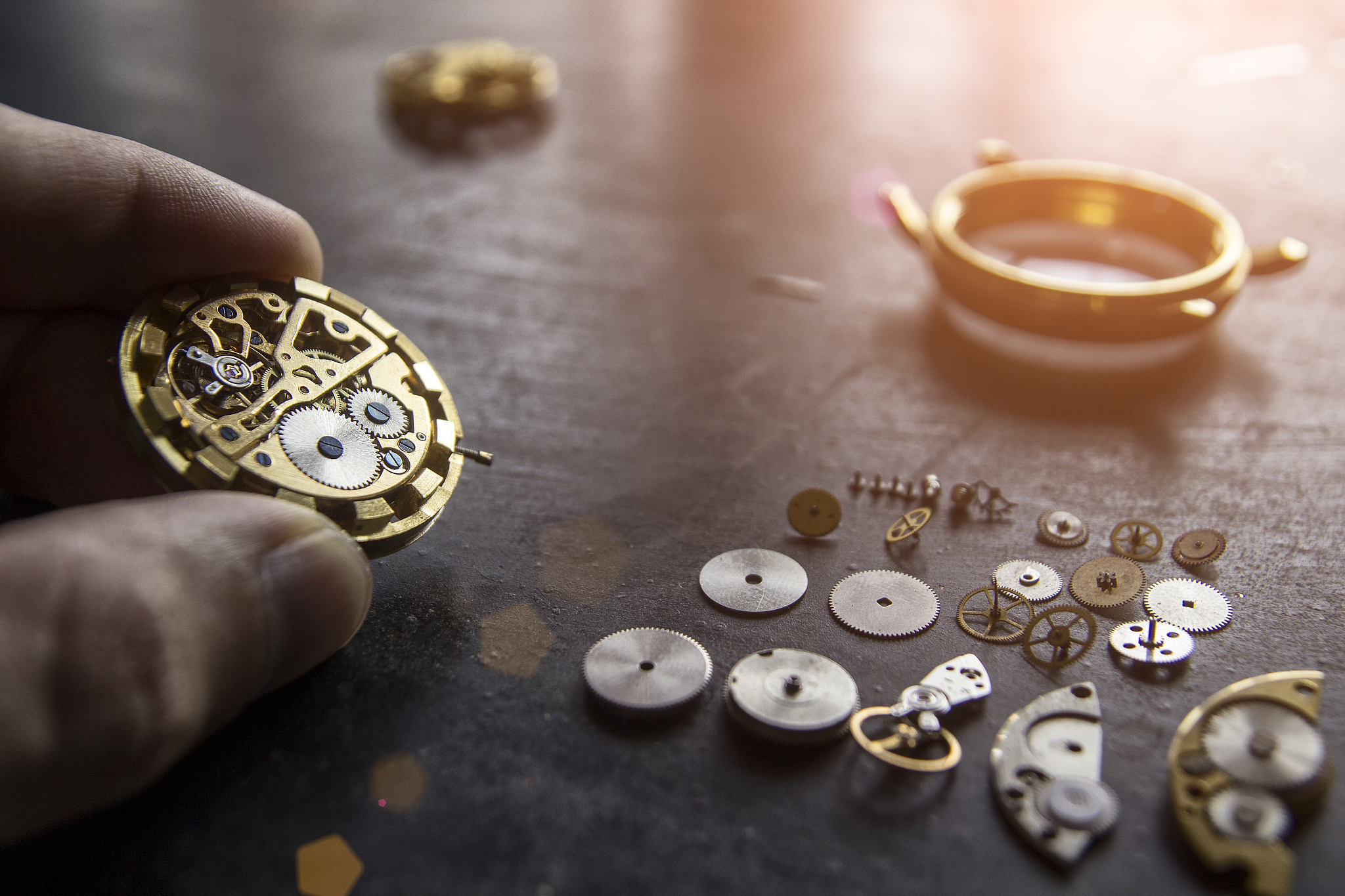 瑞士手工业的特点：高品质、传统工艺、创新与环保