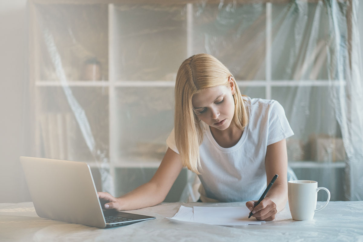 带娃也能赚钱！适合宝妈的在家兼职工作推荐