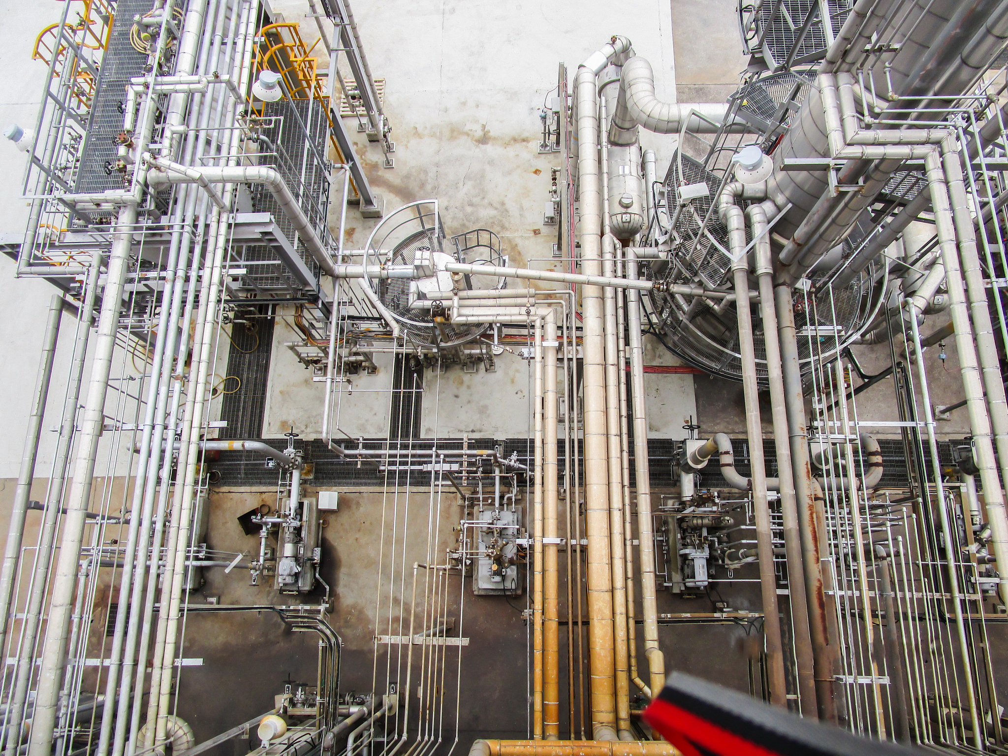 某电子产品用在化工厂环境中发现电阻失效的比例比较高用哪种失效分析方法较好