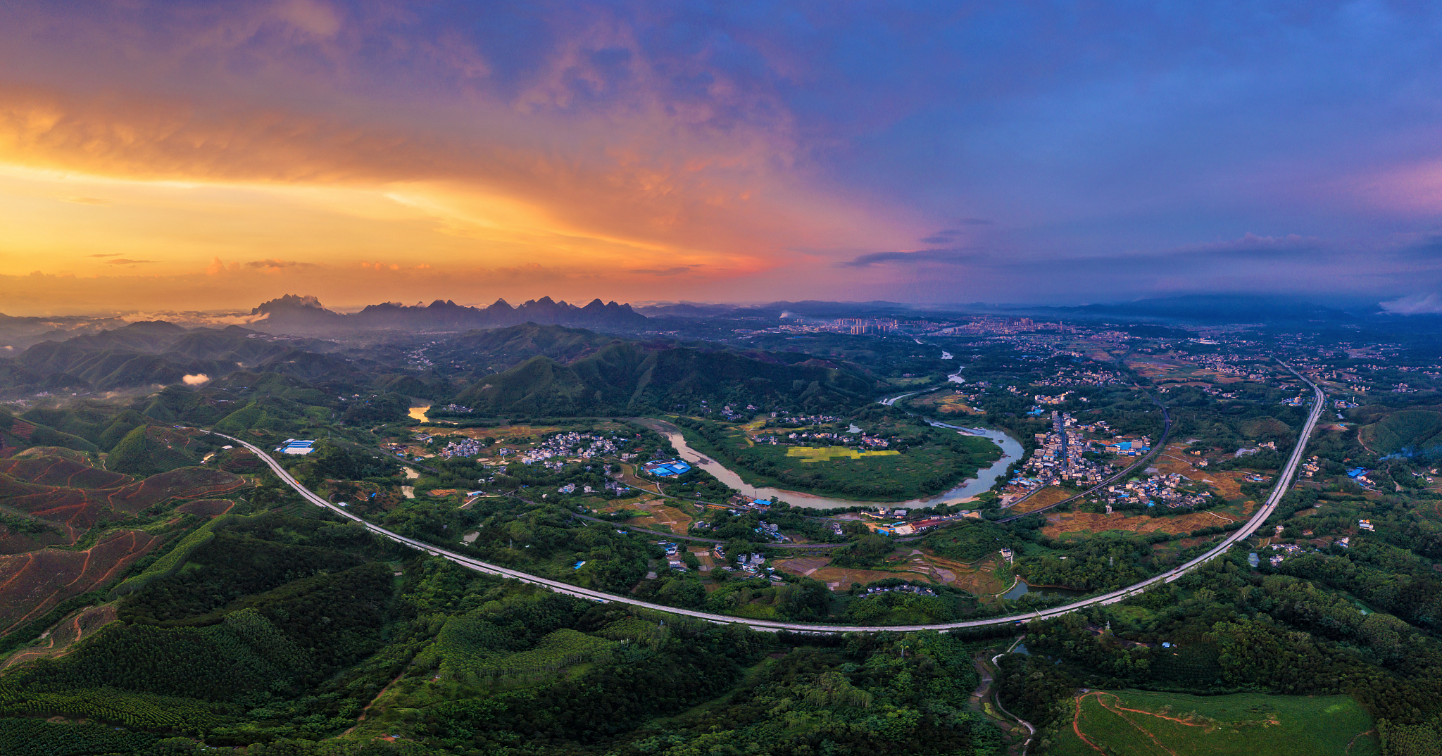 岑溪：广西梧州历史文化名城，旅游胜地