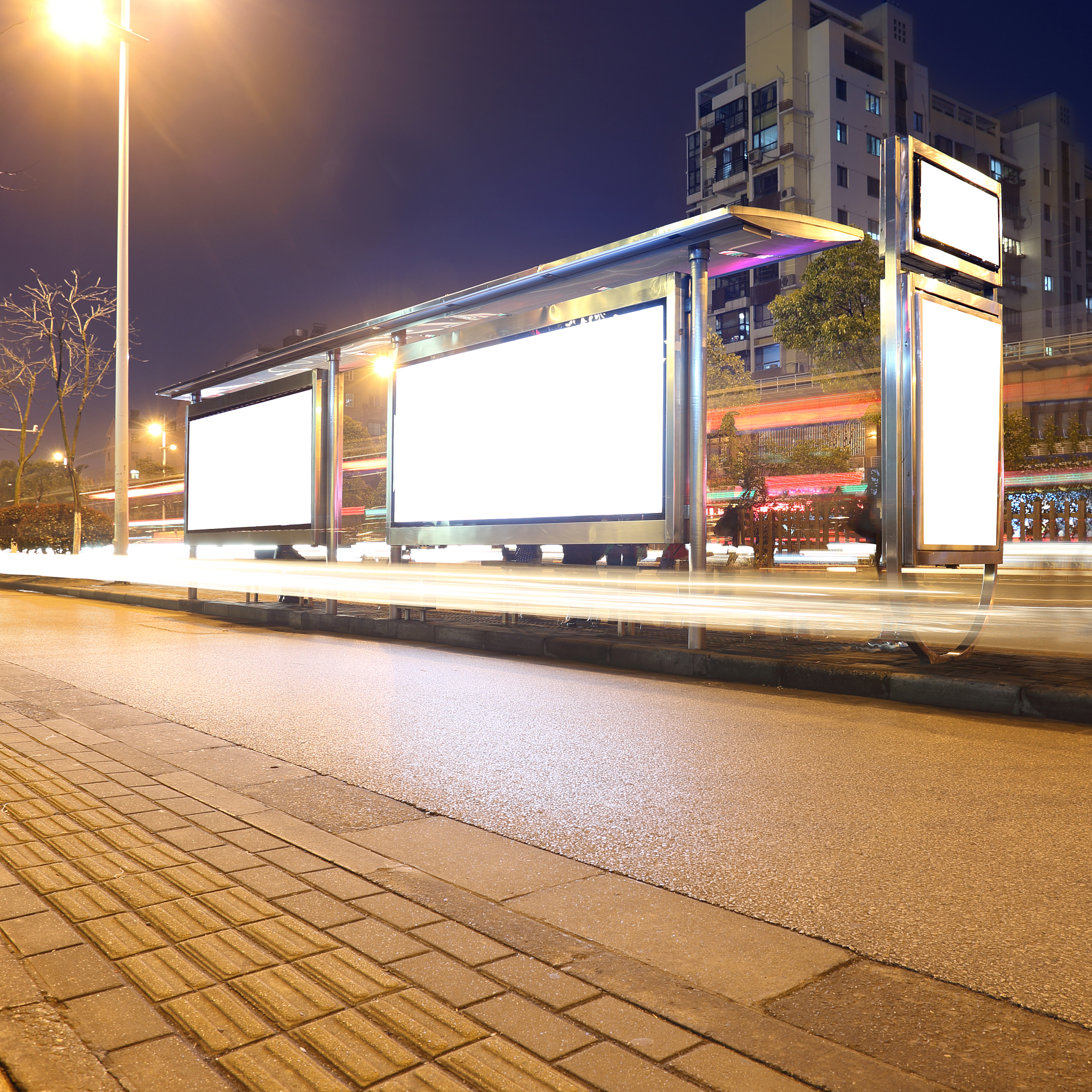 户外广告影响城市发展研究空白：经济、形象、空间、文化、环境