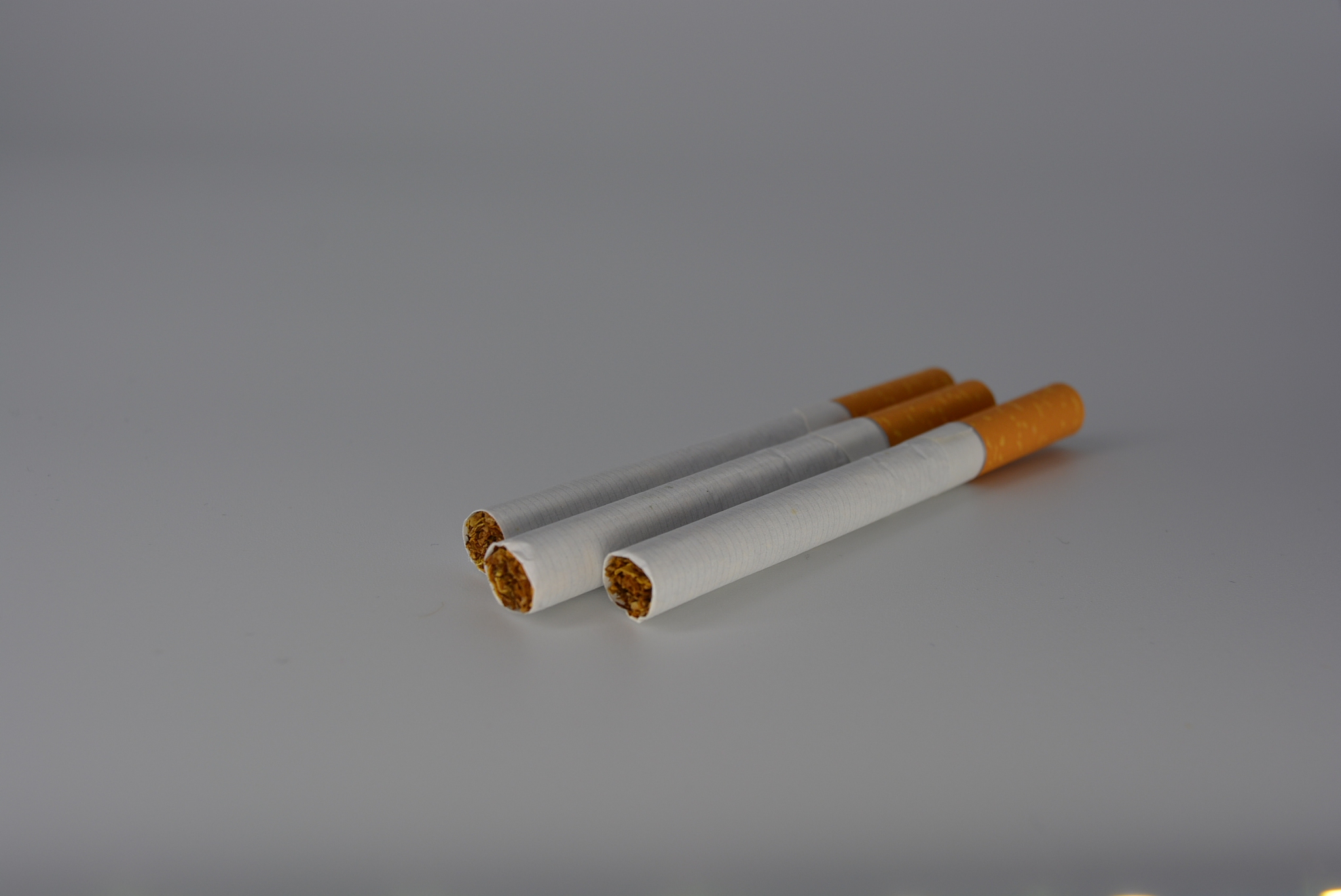 烤烟描述：香气、烟雾、颜色、质地等详细解读