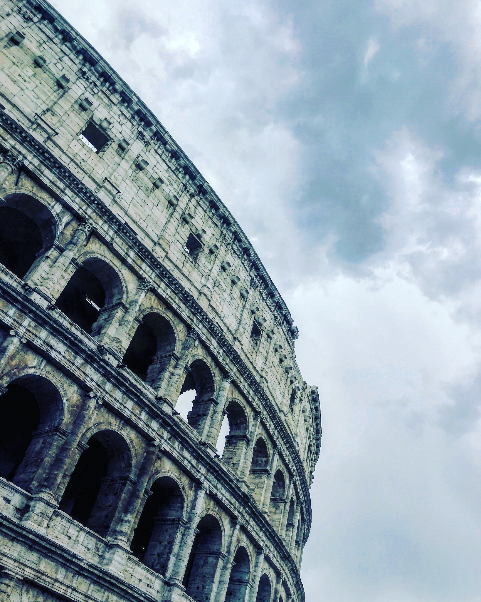 中西方建筑的历史传统差异