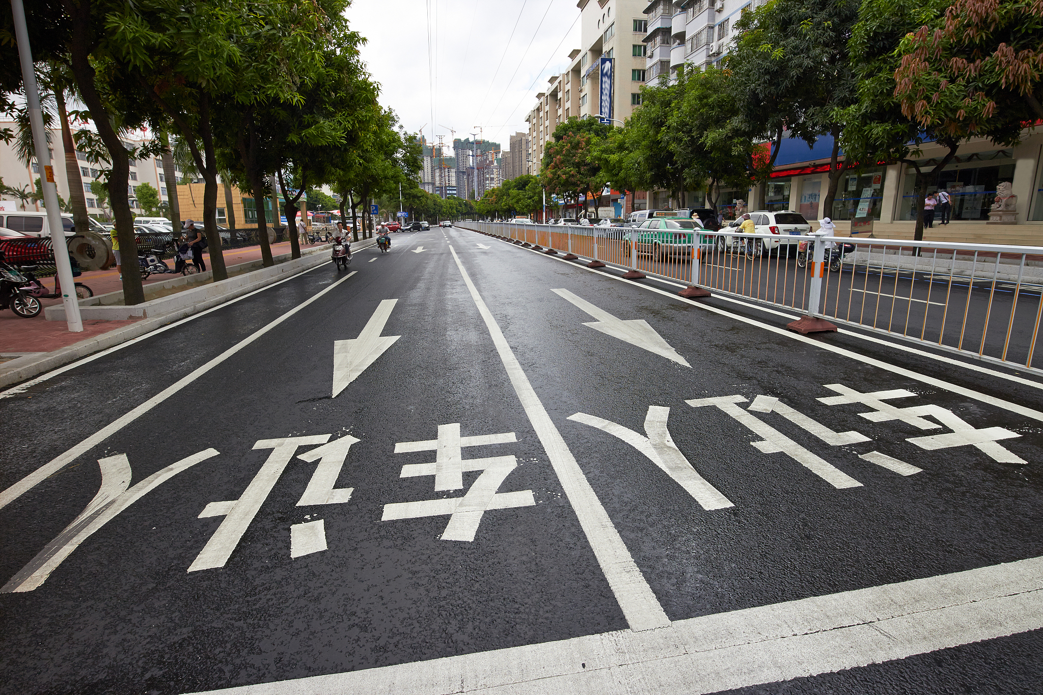 高级市政工程师：城市基础设施规划与建设专家