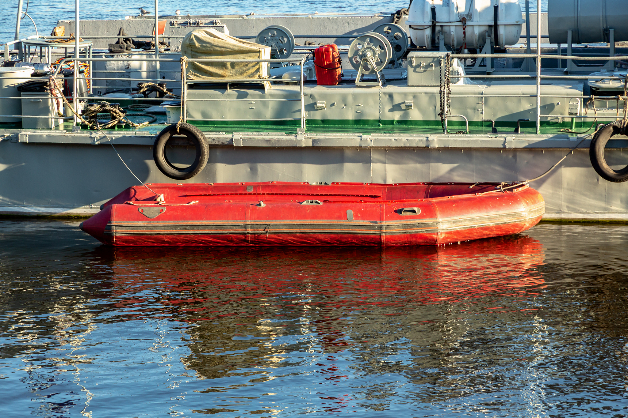 Ship Cleaning Update: Oil Stain Removal and Safety Precautions