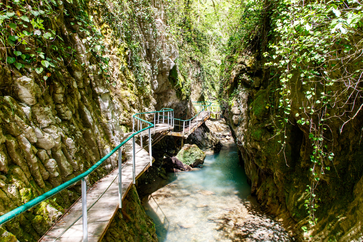 西安出发自驾游柞水溶洞和金丝峡的攻略