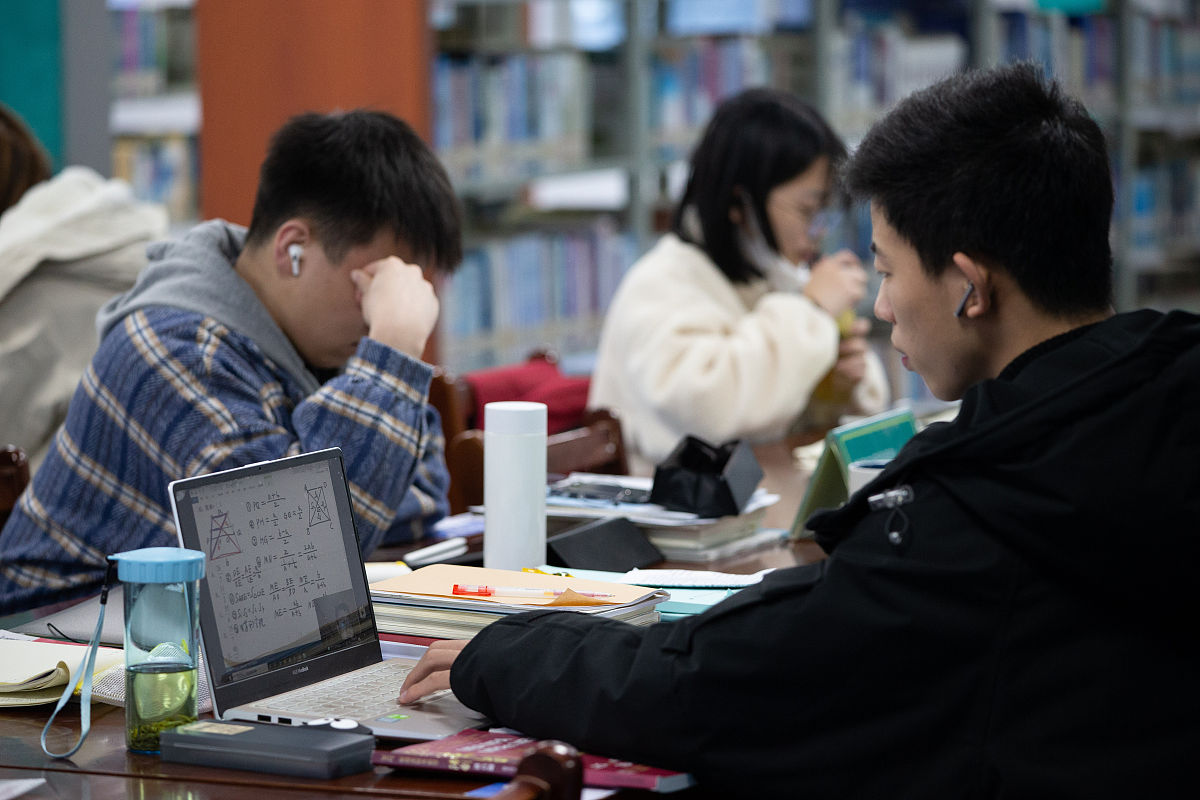 大学生空闲时间如何提升自己