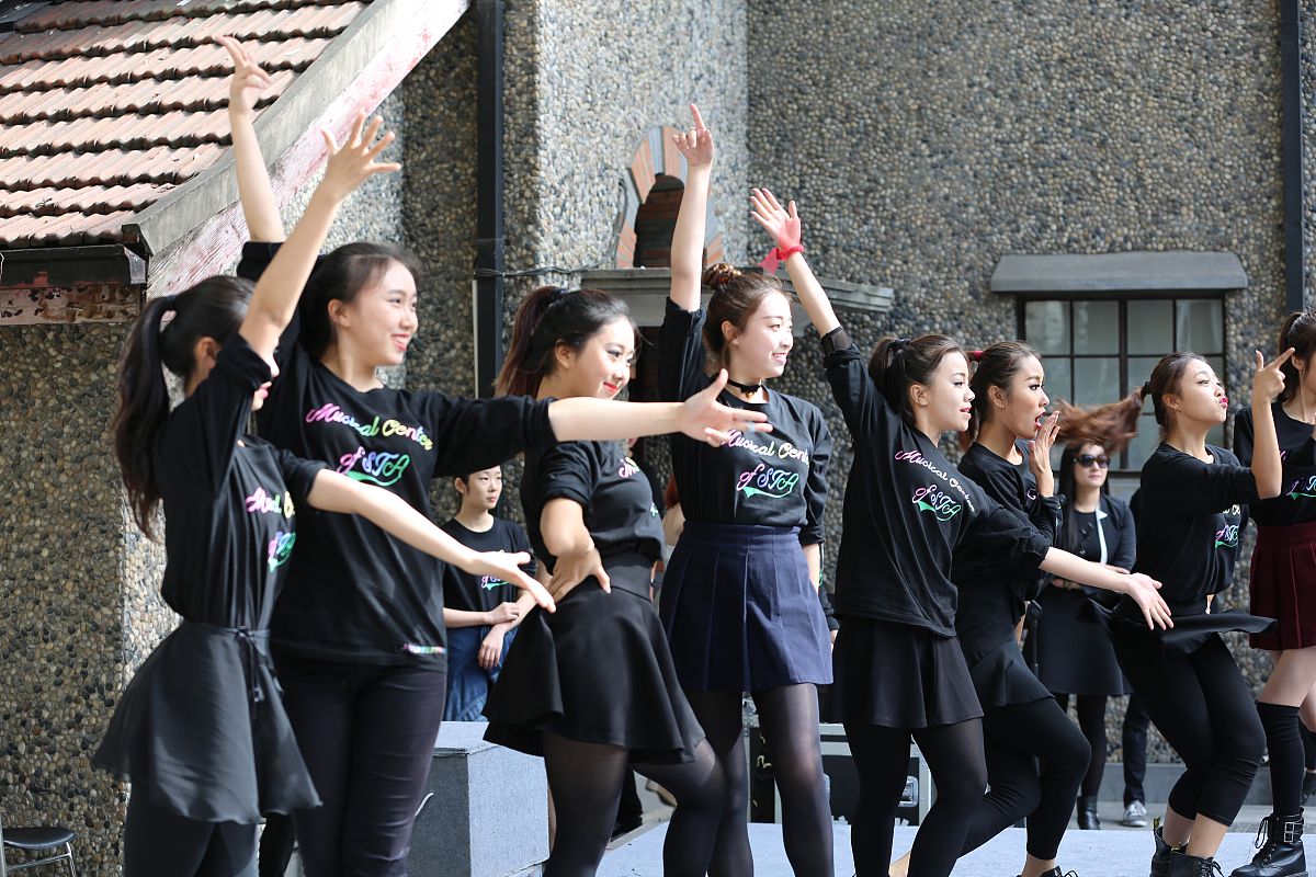 沈阳市艺术幼儿师范学校2021年毕业前景怎么样？