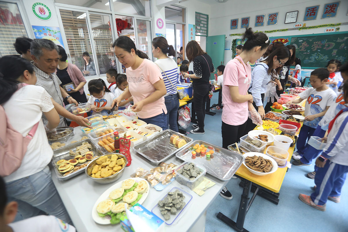 冬季儿童膳食指南：西安护理学校建议家长如何呵护孩子健康