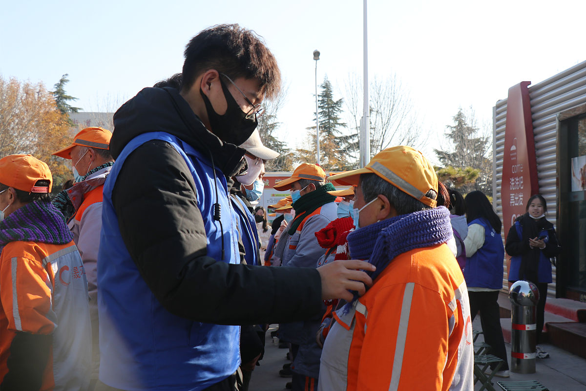 重庆市经贸中等专业学校招生办电话 - 联系方式查询