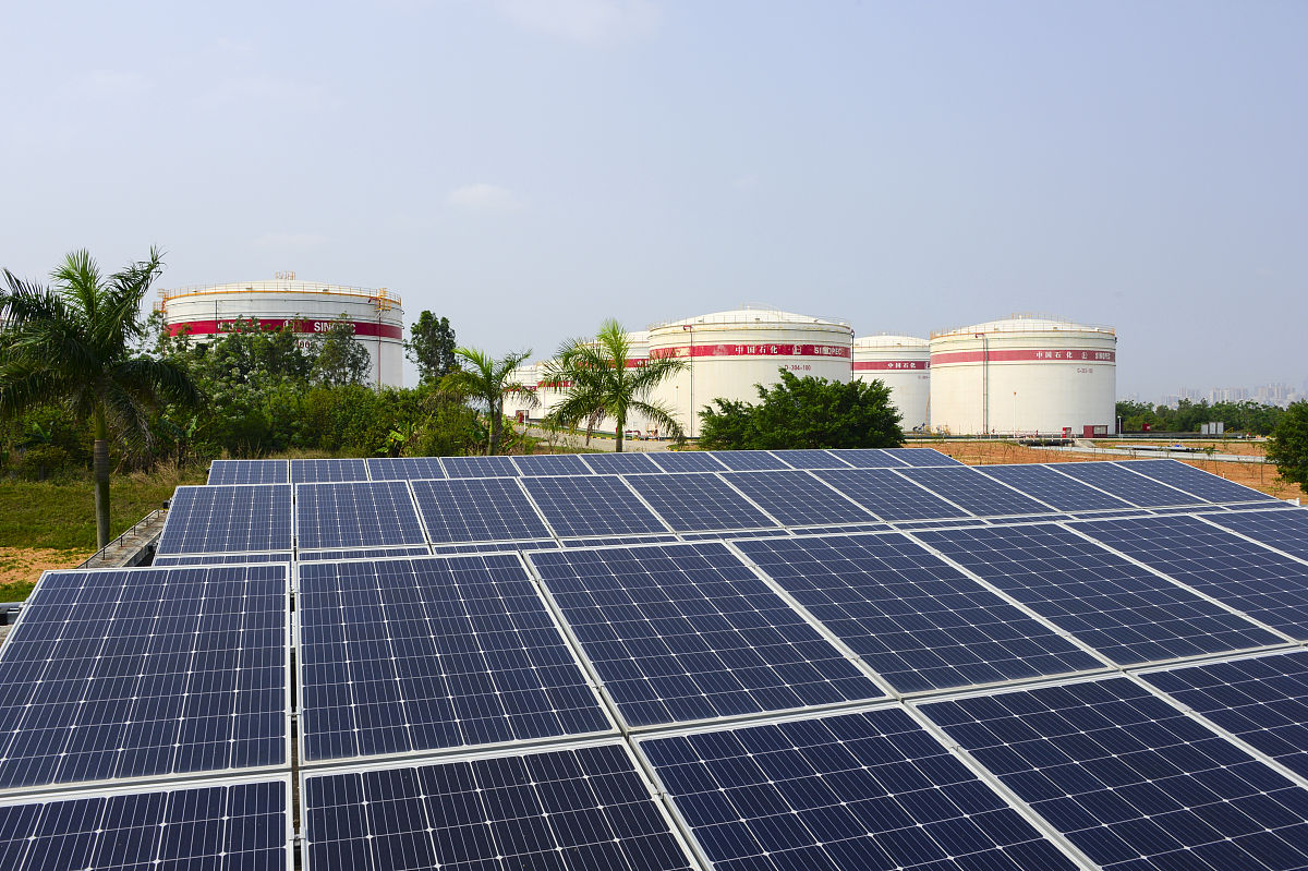 太阳能工作原理图解：光伏发电全过程