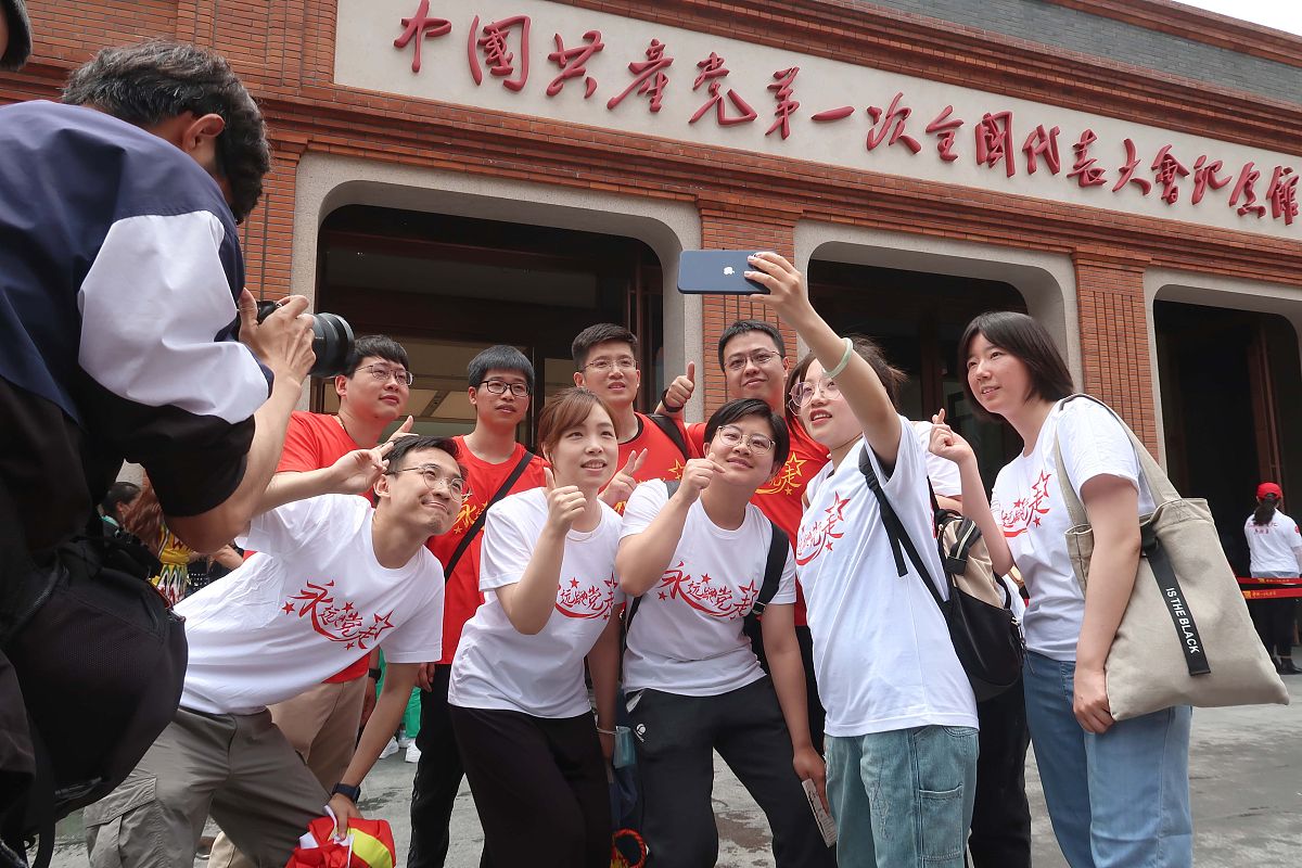 恩施市民族交往交流交融实地调研总结：多民族融合的文化特点与经验