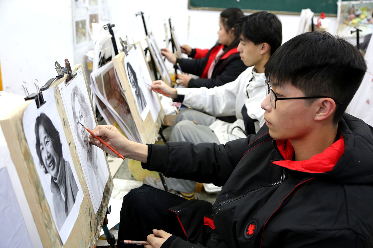 连云港市海滨技工学校2022年报名咨询电话-怎么样