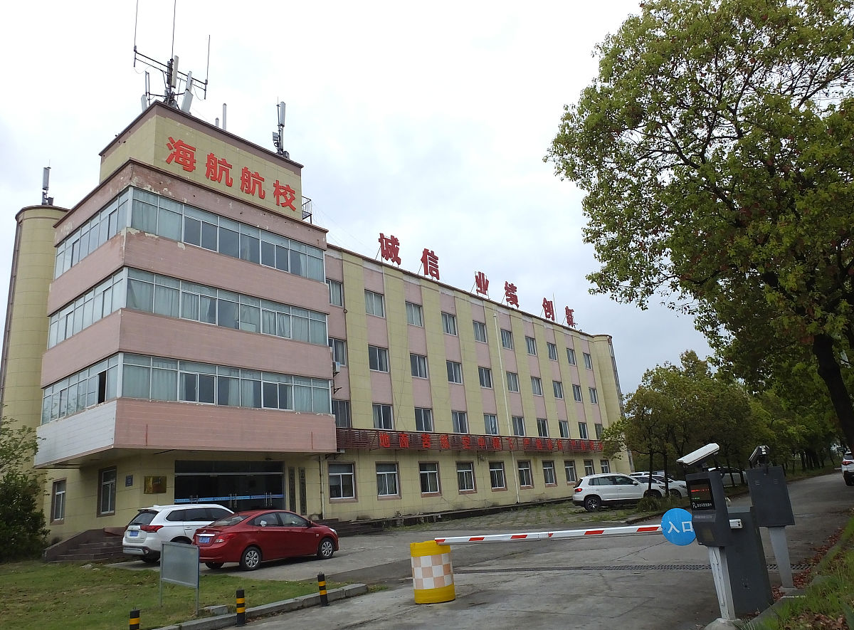 临猗县人民医院电话 帮我用300字描述