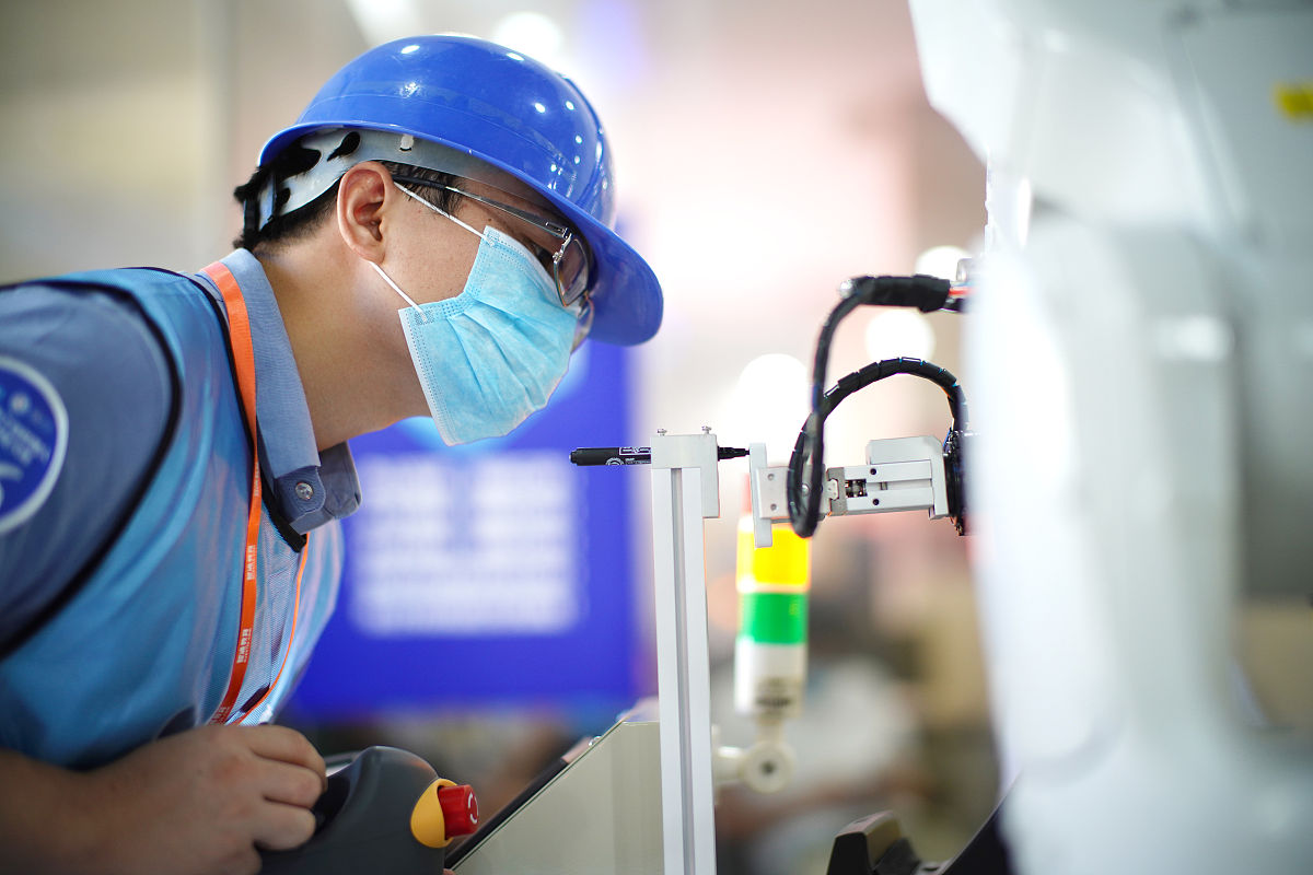 云南三鑫职业技术学院专升本：提升学历，成就未来