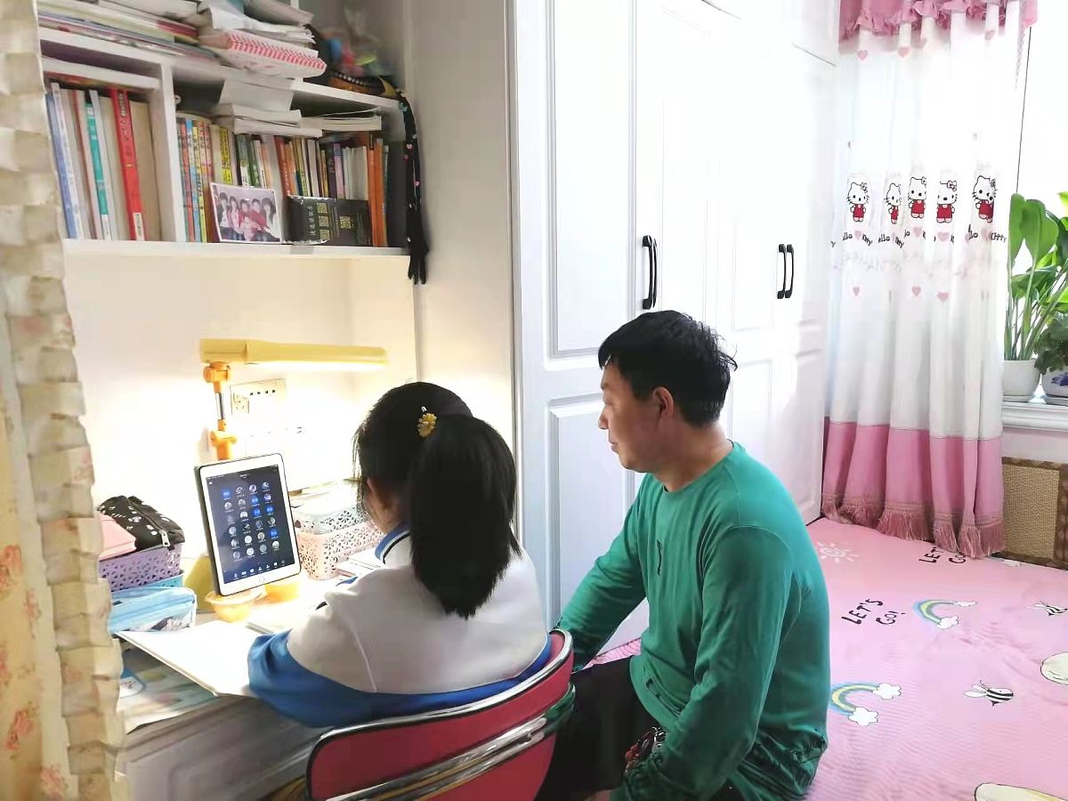 打造理想学习环境：学生学习场所、用品、心理支持全攻略