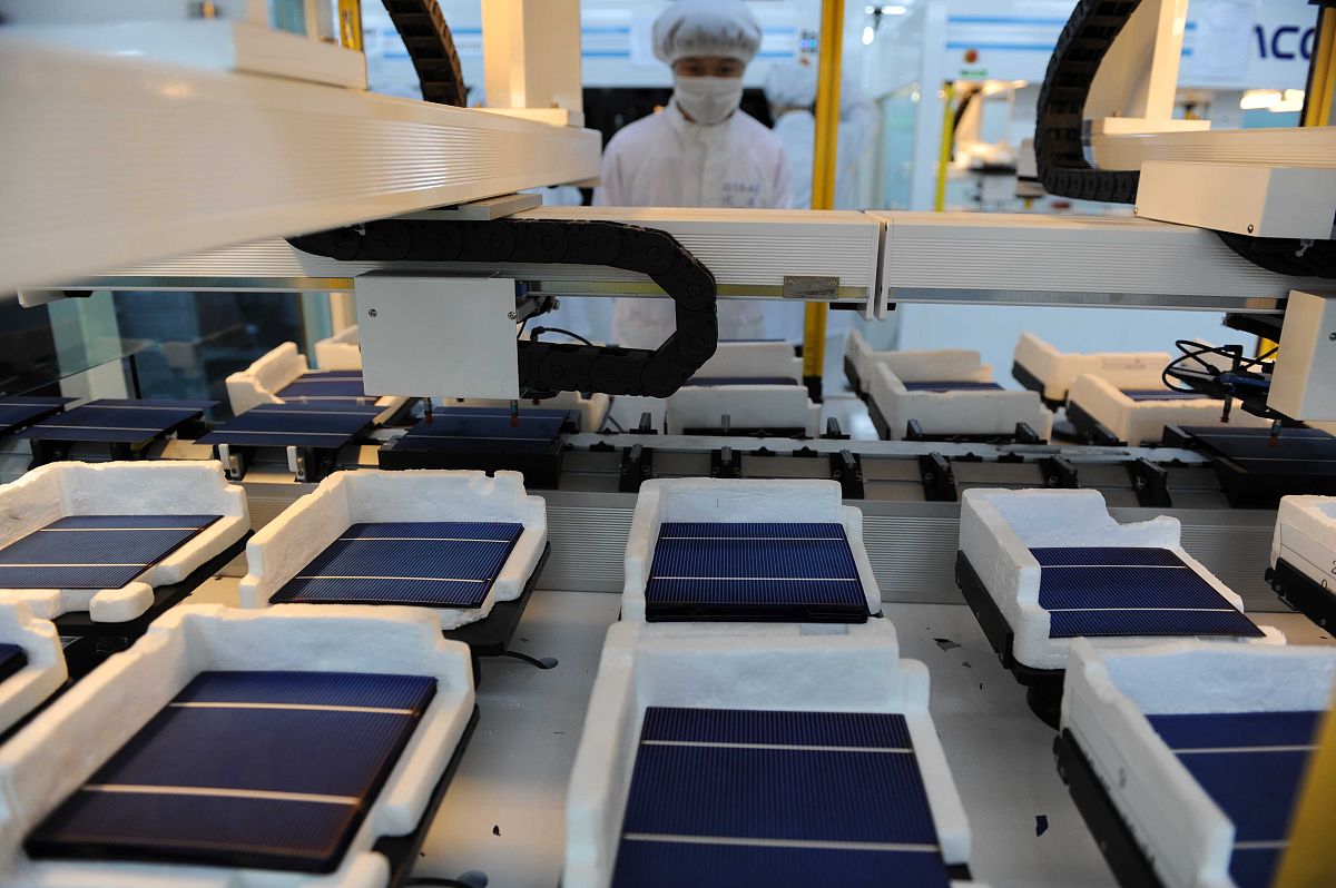 光伏核心器件工作计划：设计、安装、维护、升级全流程