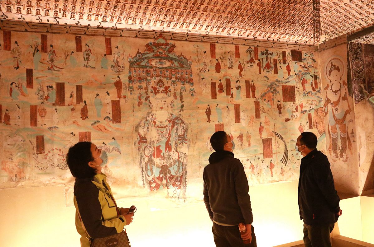 玉水寨壁画起源之谜：唐朝丝路影响还是原始信仰？